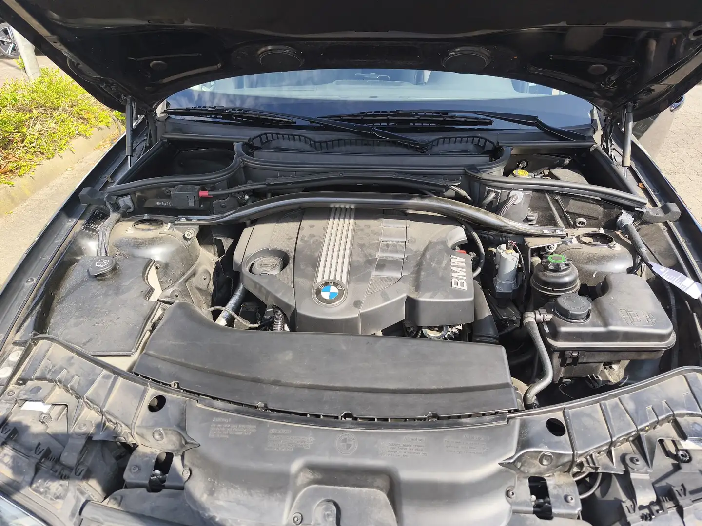 BMW X3 xDrive 20d Schwarz - 1