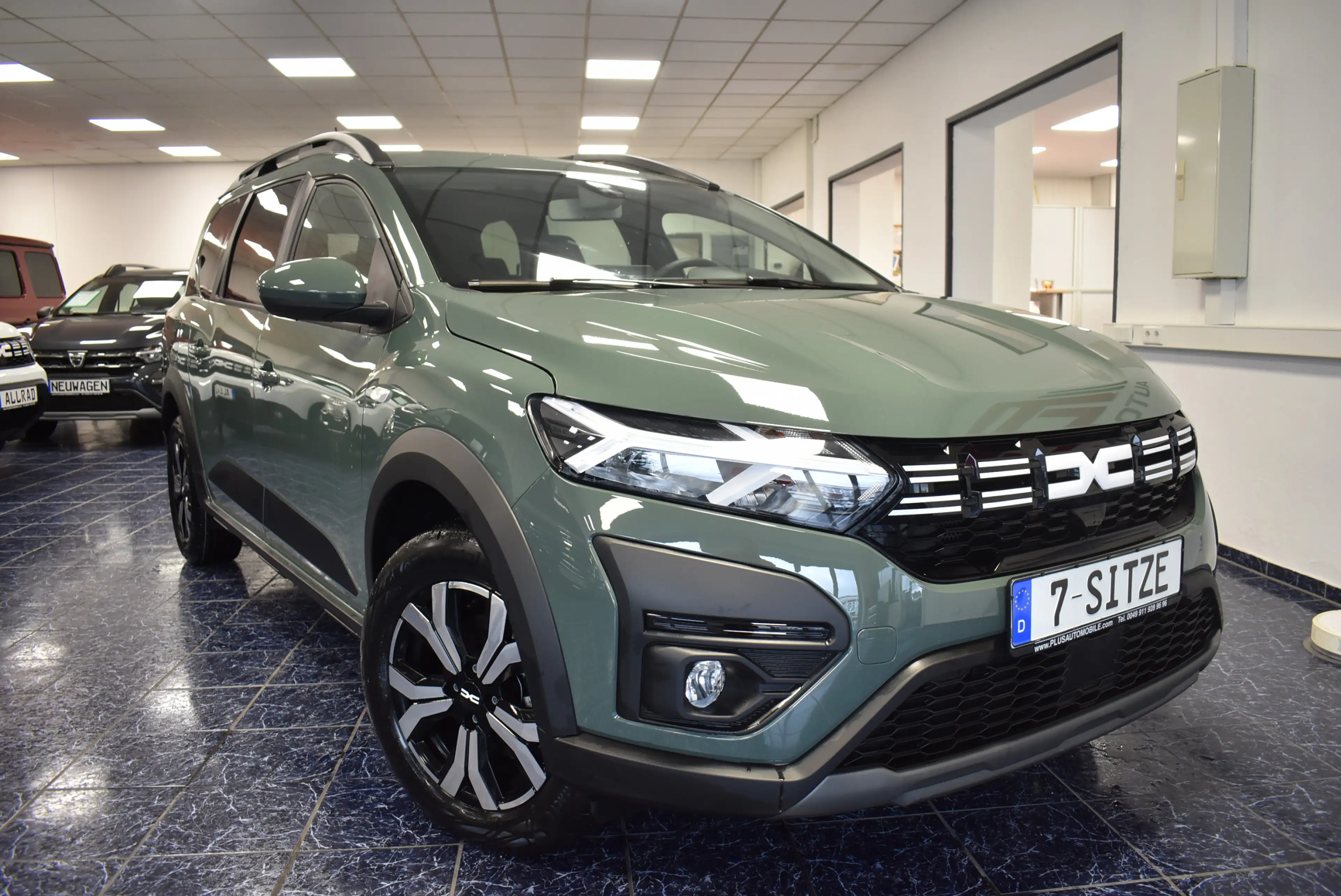 Dacia Jogger Hybrid Expression 7-Sitzer LED Aut. PDC — photo 3