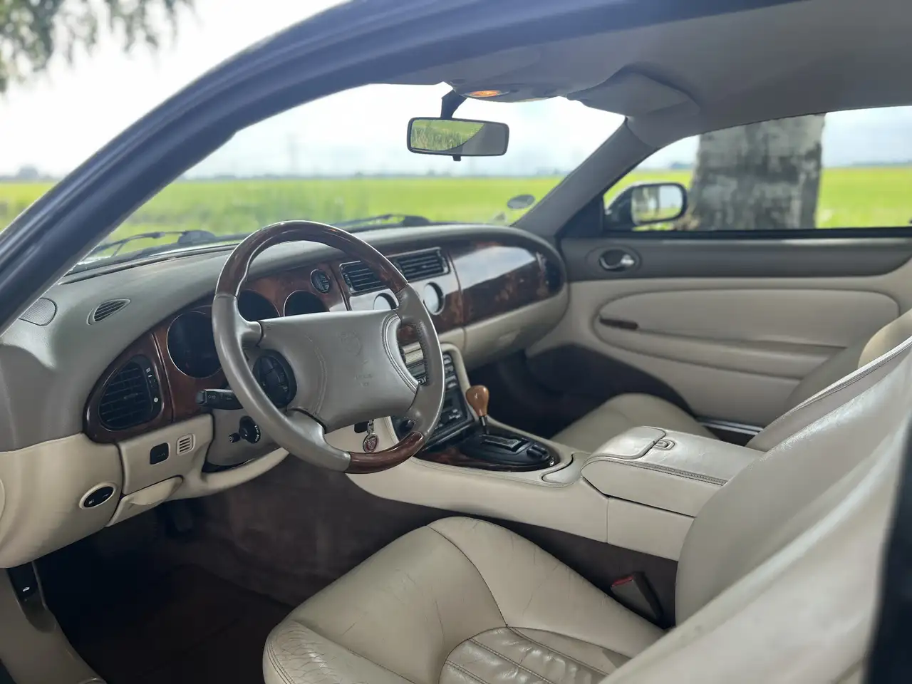 Jaguar XK8, foto 5