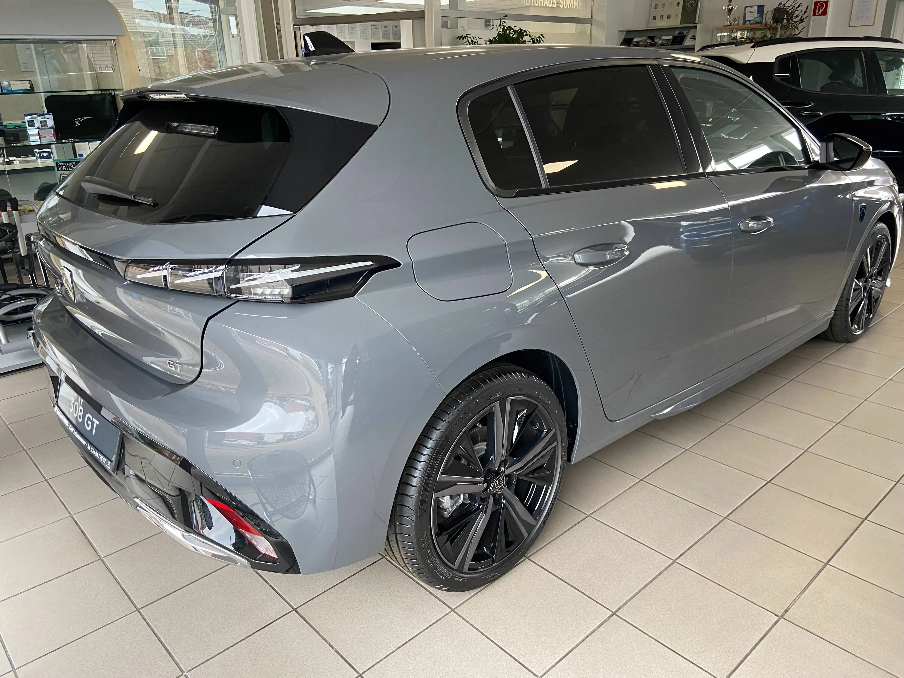 Peugeot 308 GT HDI 130 — photo 4