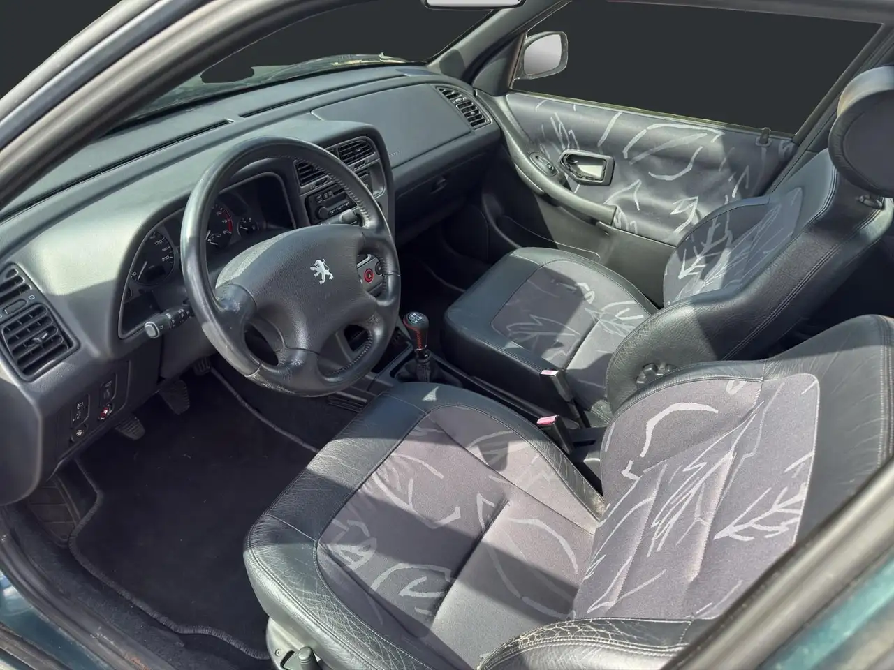 Peugeot 306 Saint Tropez 1.8*Klima*, foto 10
