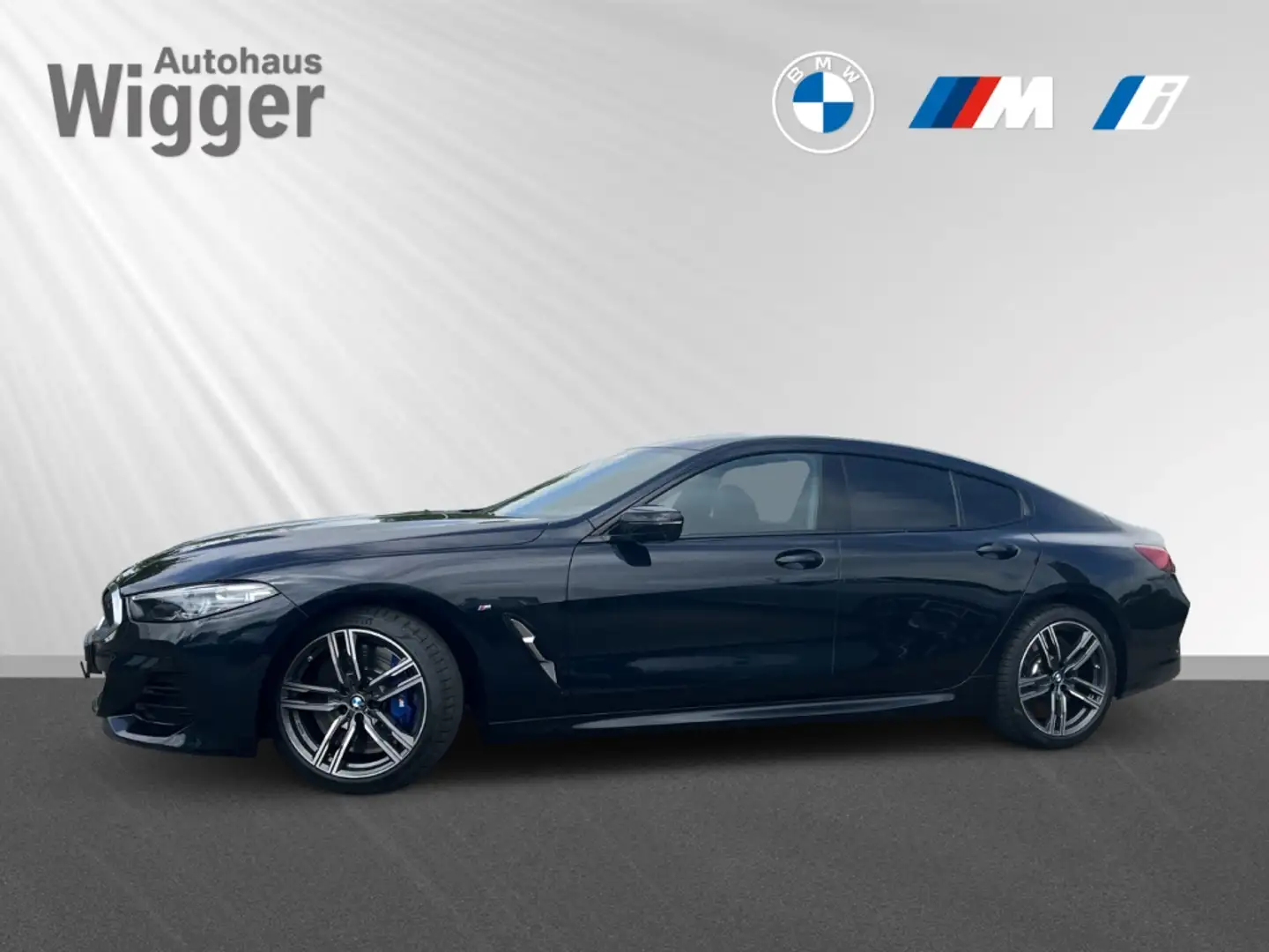 BMW M850 i Gran Coupe/HUD/Navi/Leder/HarmanKardon Černá - 2