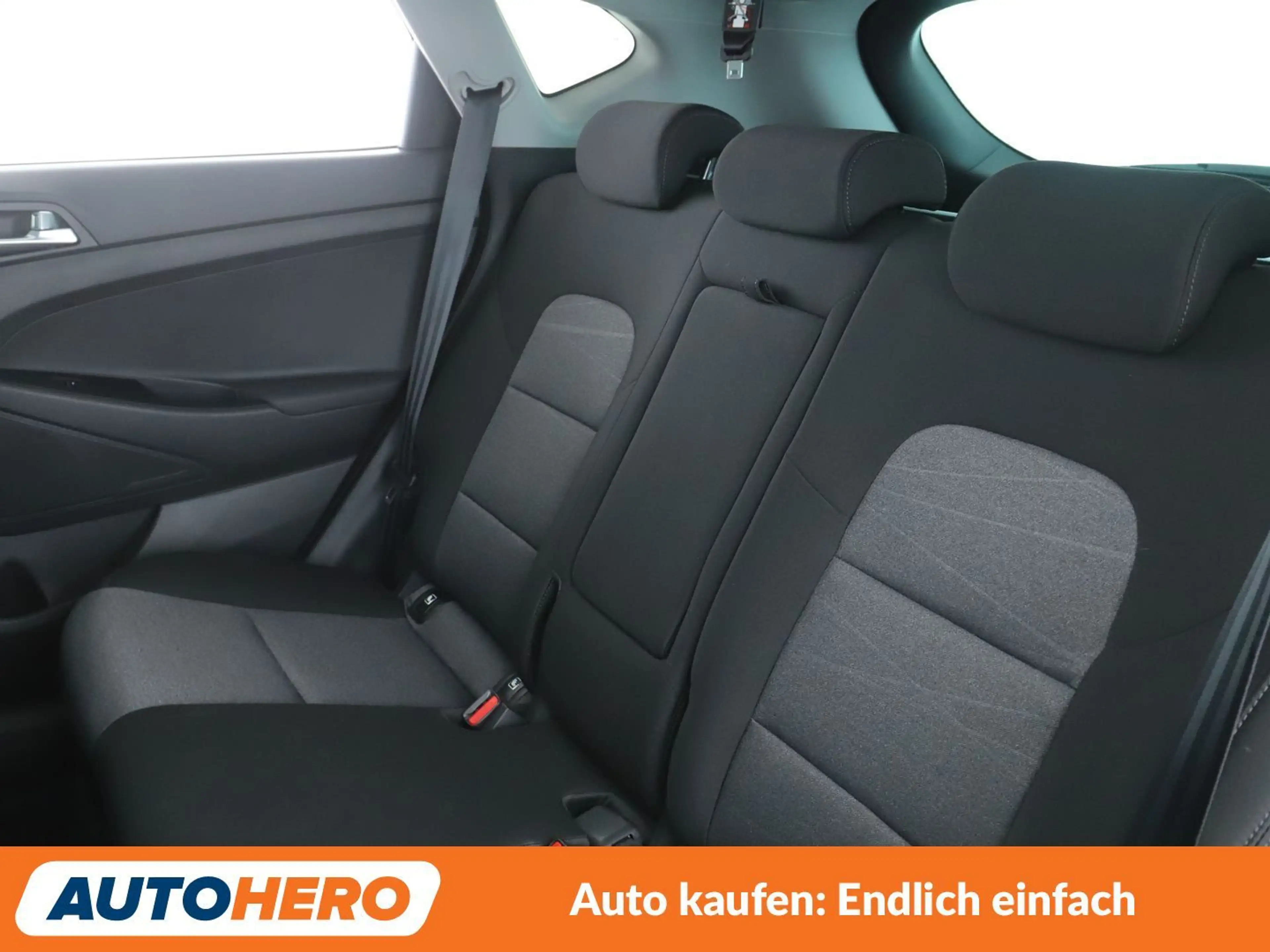 Hyundai TUCSON 1.6 TGDI Trend 4WD Aut.*NAVI*LED*TEMPO*CAM*PDC*SHZ — photo 14