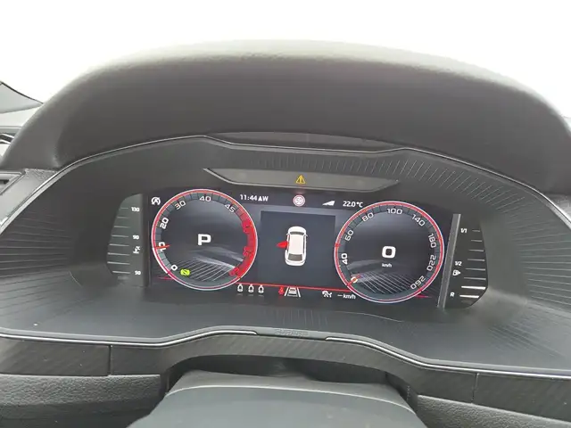 Skoda Superb view 9