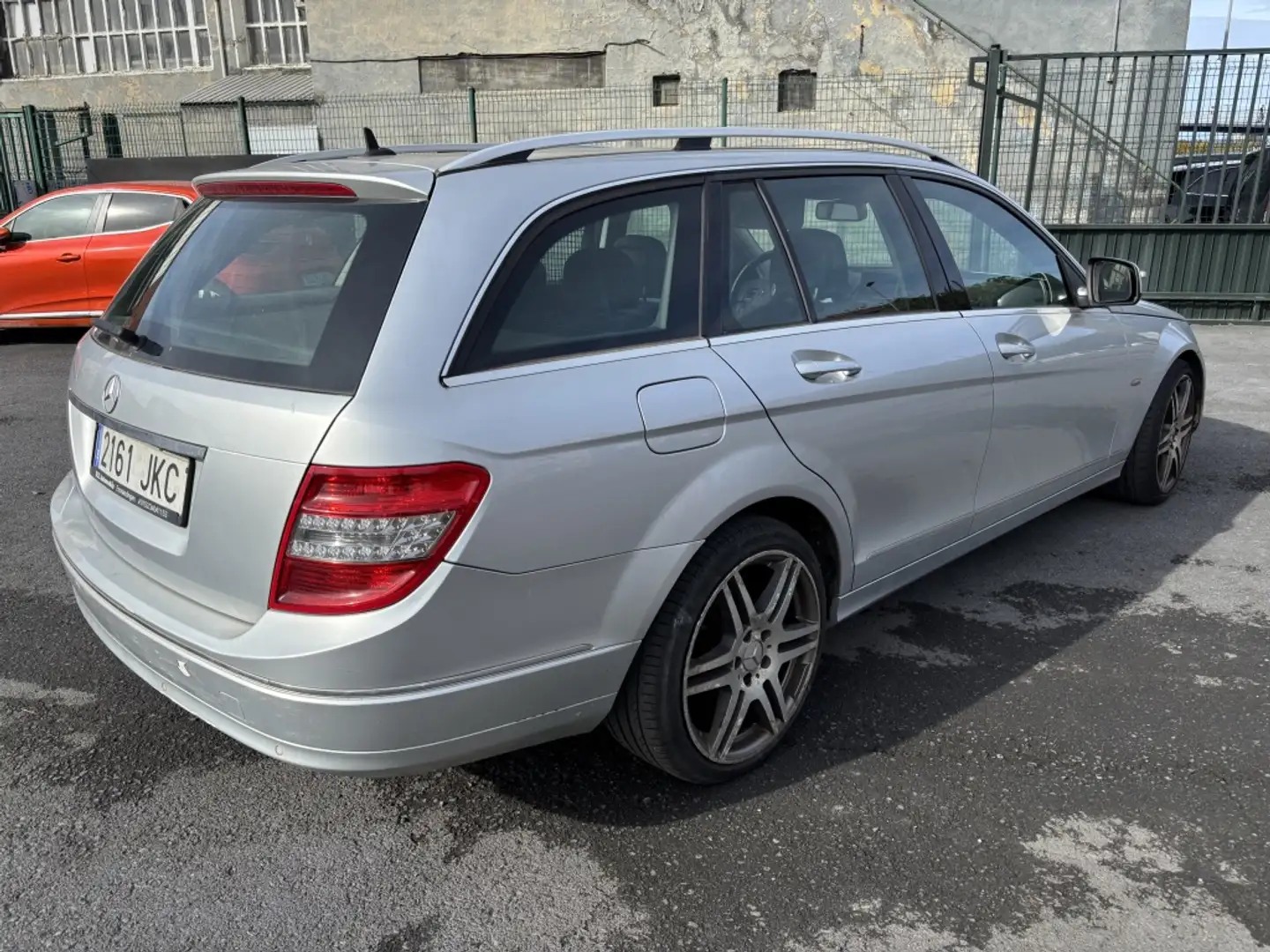 Mercedes-Benz C 200 200CDI Avantgarde Grijs - 2