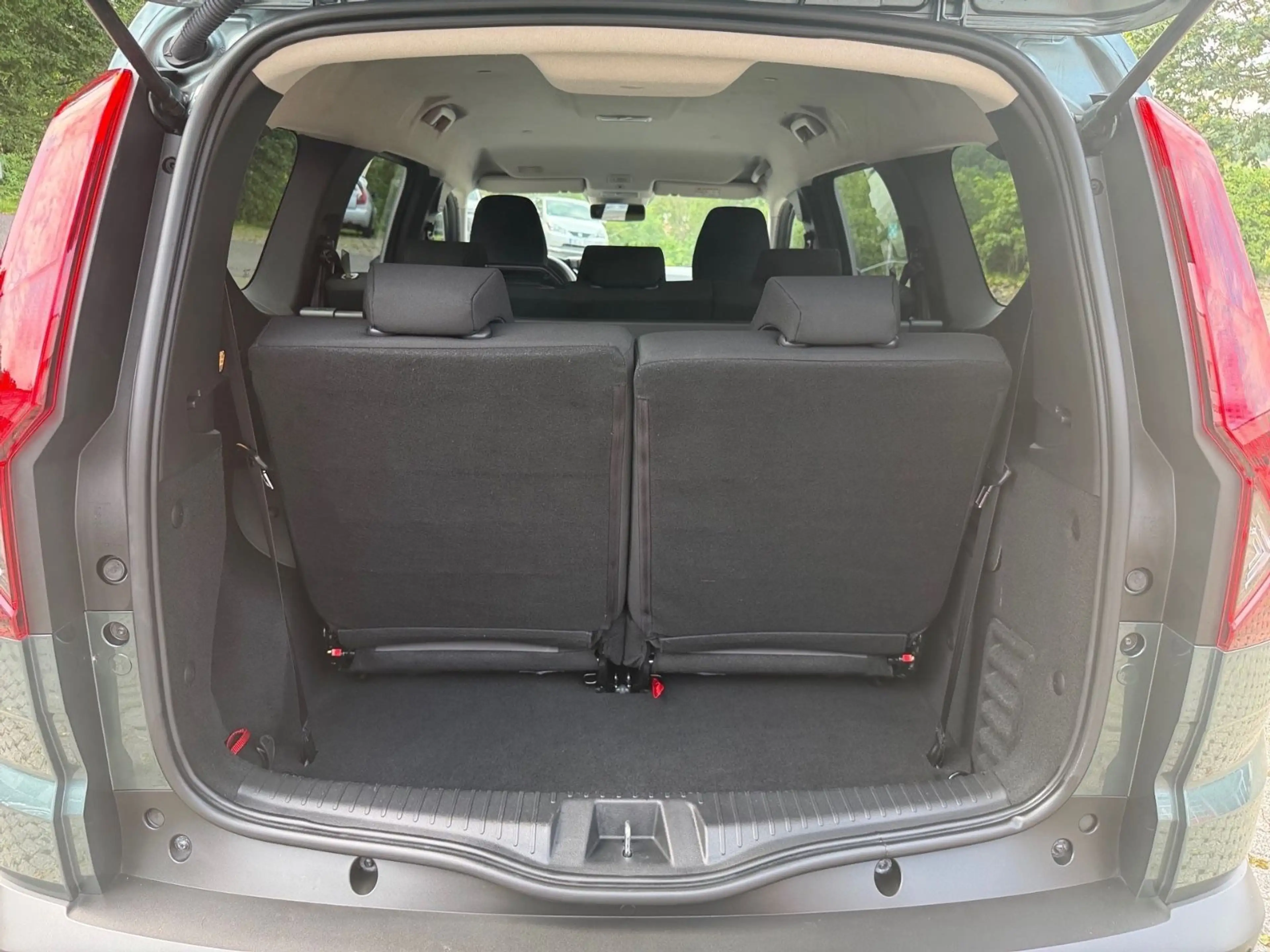 Dacia Jogger Extreme, 7-Sitzer, GJR, bis 7J-Garantie — photo 10