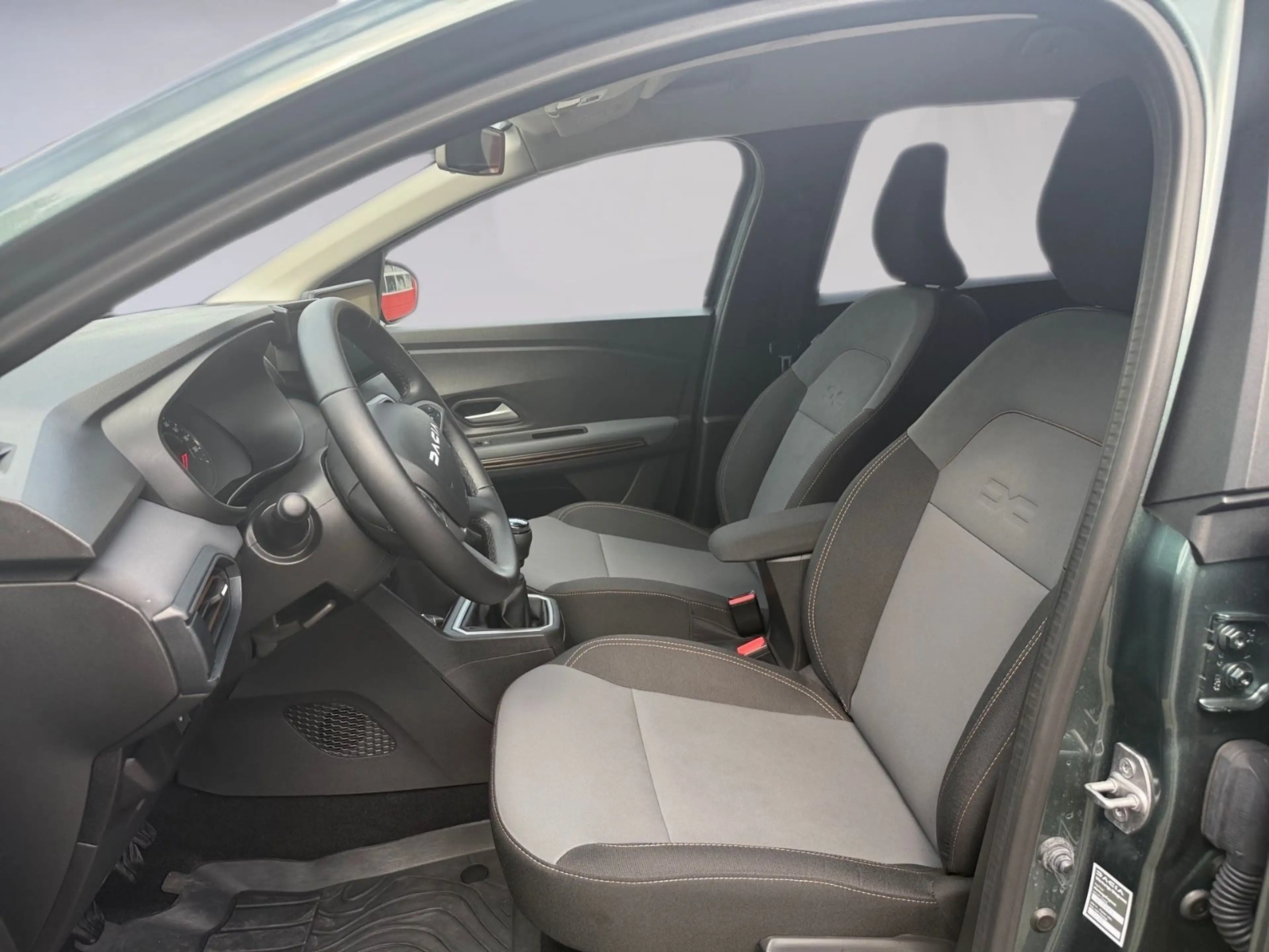 Dacia Jogger Extreme, 7-Sitzer, GJR, bis 7J-Garantie — photo 12