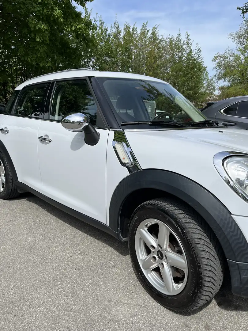 MINI Countryman C - 2