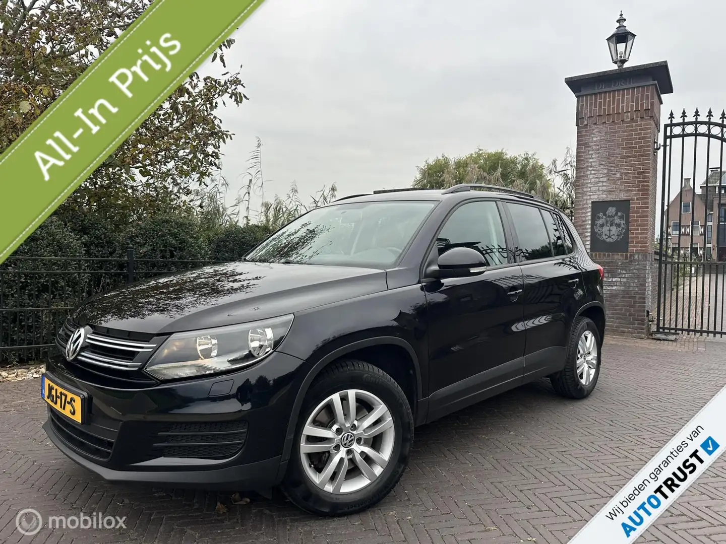 Volkswagen Tiguan 1.4 TSI Sport&Style Navi Cruise GARANTIE Zwart - 1