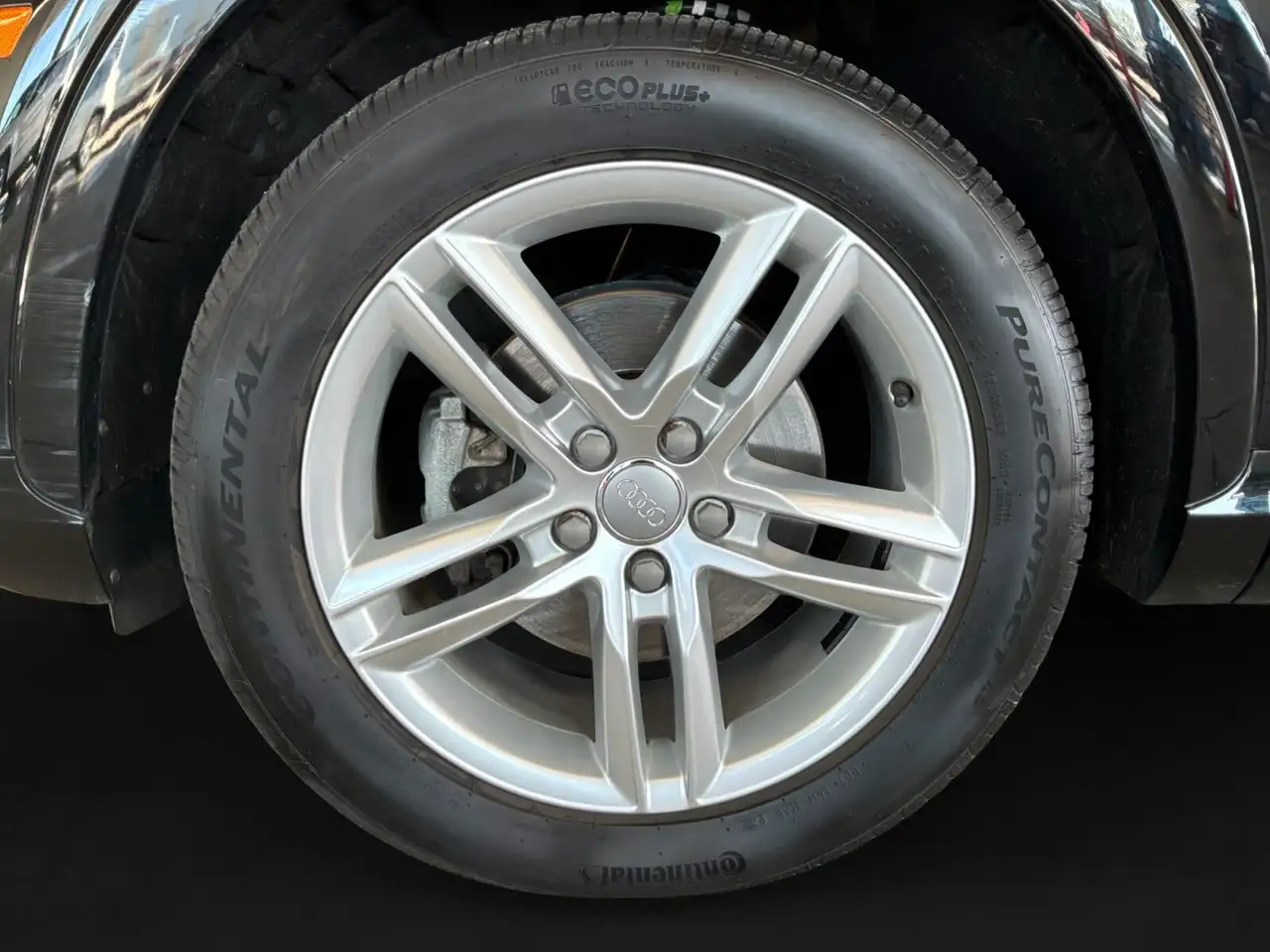 Audi Q3 снимка Audi Q3
