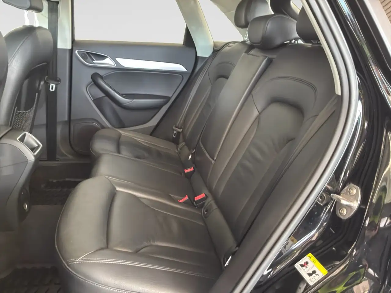 Audi Q3 снимка Audi Q3