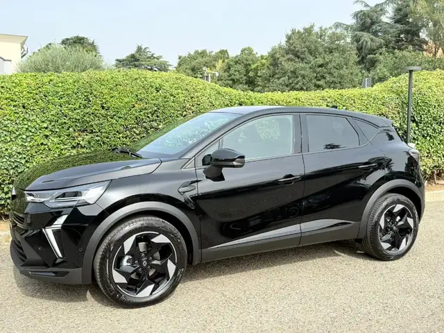 Renault Captur view 3