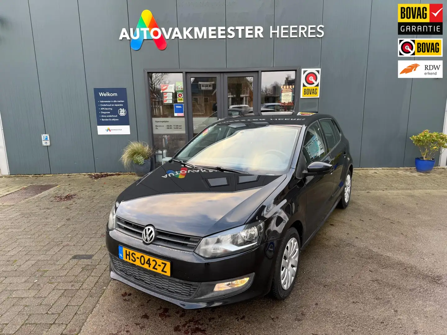 Volkswagen Polo 1.2 TSI Comfortline Zwart - 1