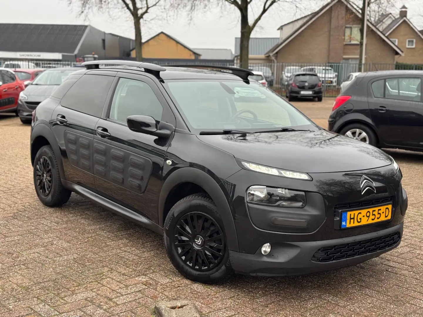 Citroen C4 Cactus 1.6 BlueHDi Shine NAVIGATIE NAP APK RECENT ONDERHO Zwart - 2