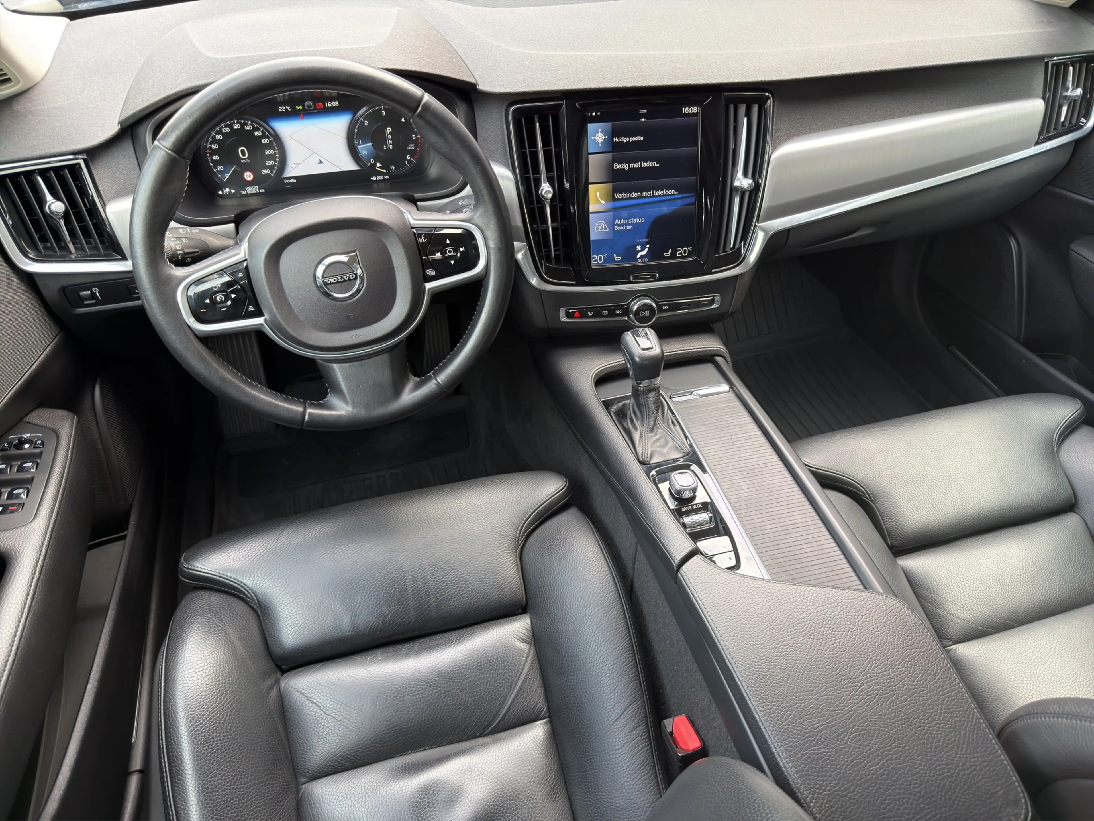 Volvo S90 D3 Momentum+ | Leder | Adaptive Cruise | Blis | | — photo 4