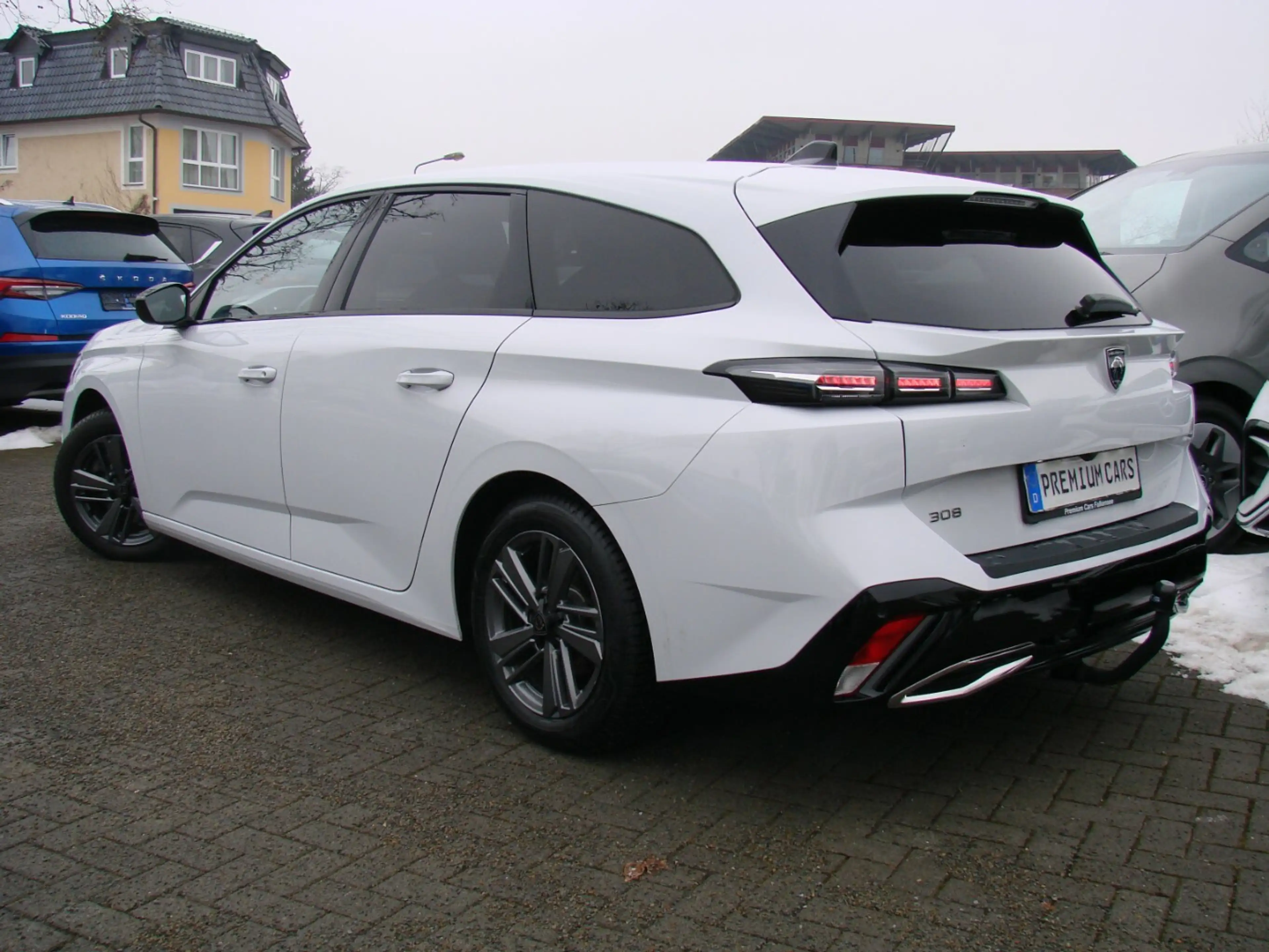 Peugeot 308 1.5L Allure ACC AHK LED Navi Kamera — photo 6