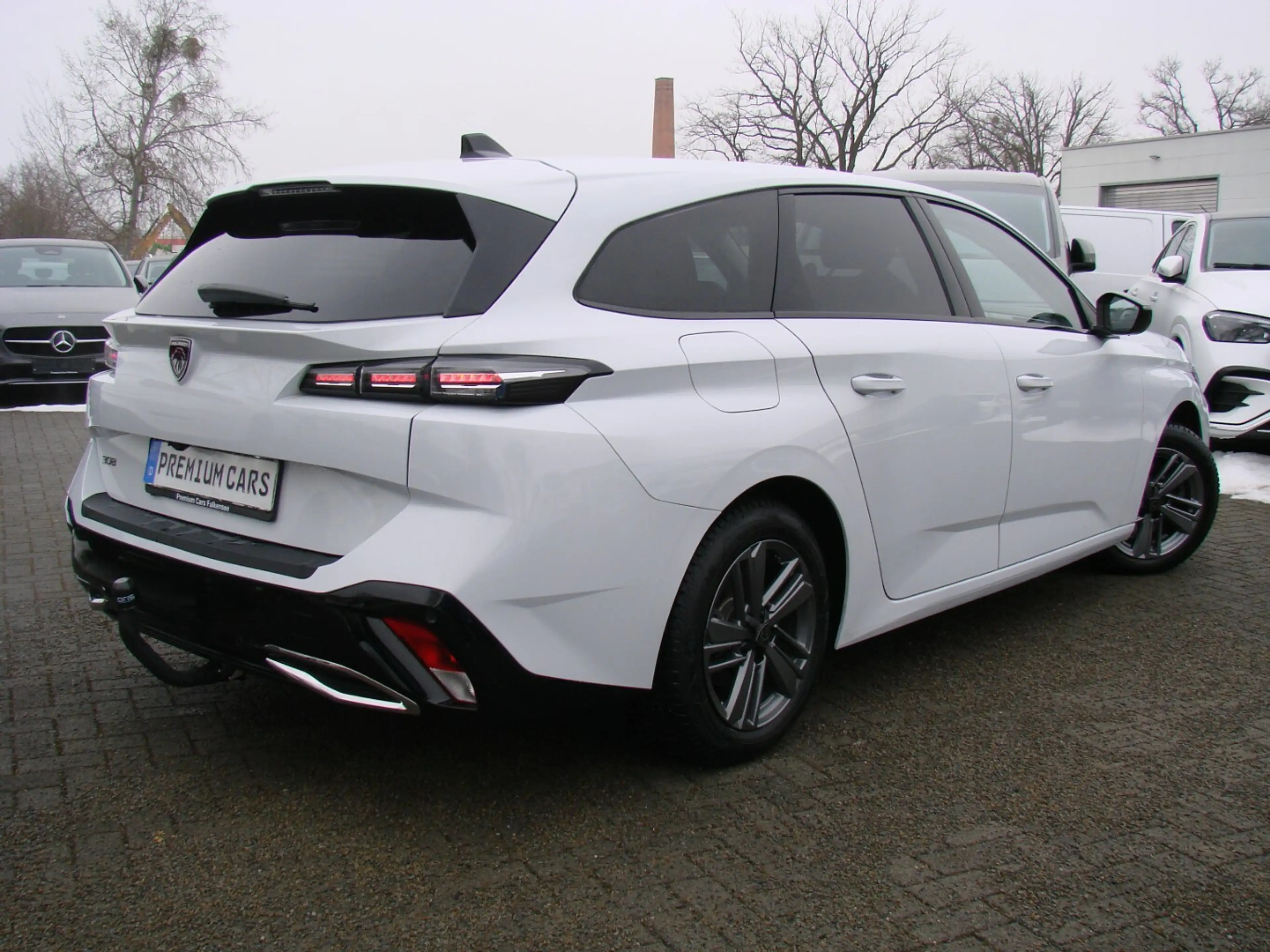 Peugeot 308 1.5L Allure ACC AHK LED Navi Kamera — photo 3