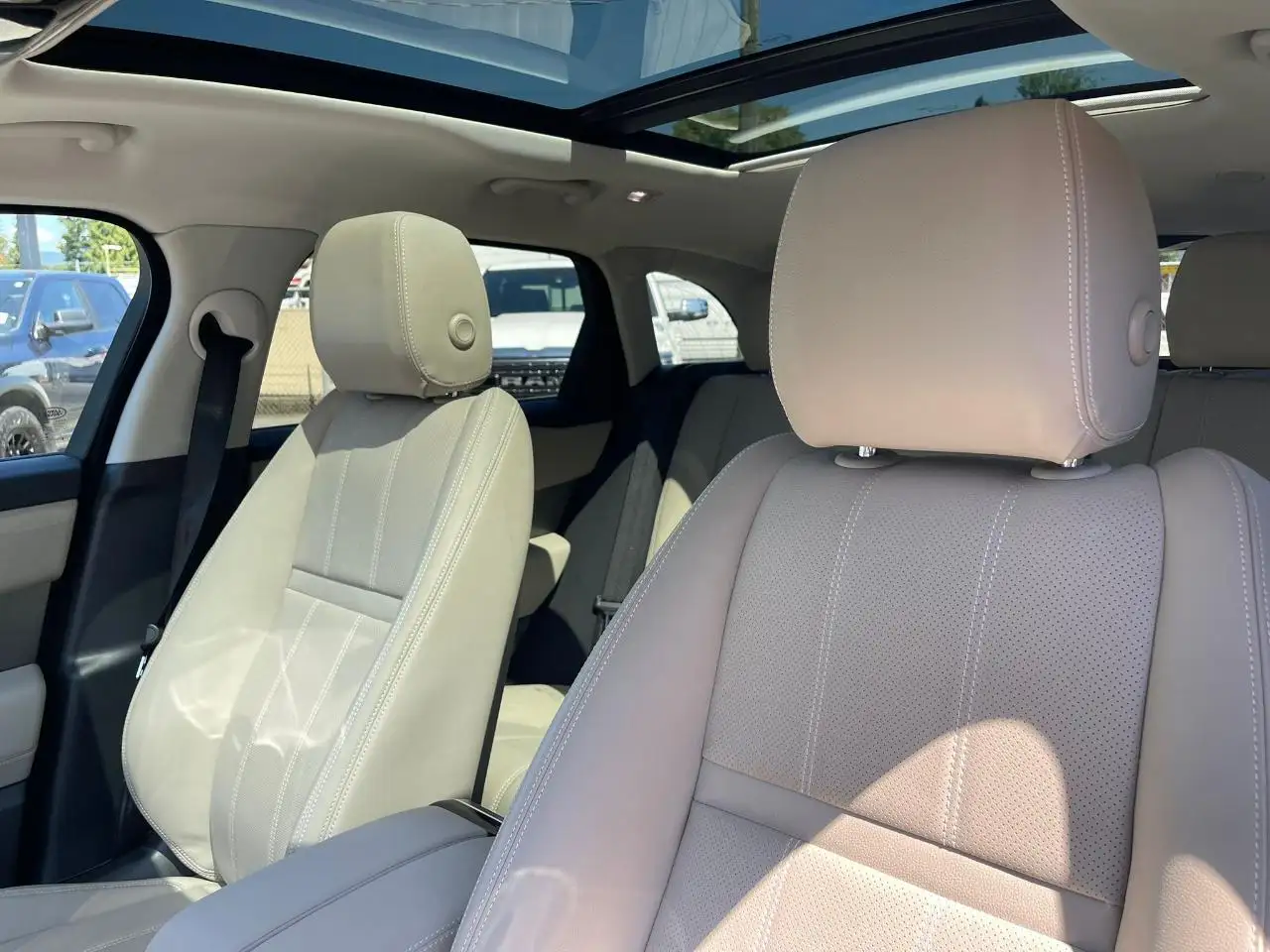 Land Rover Range Rover Velar снимка Land Rover Range Rover Velar