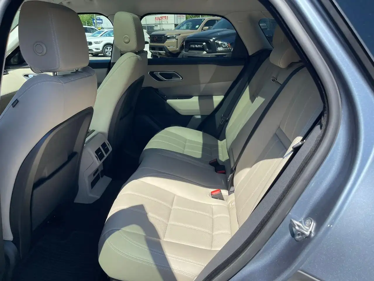 Land Rover Range Rover Velar снимка Land Rover Range Rover Velar