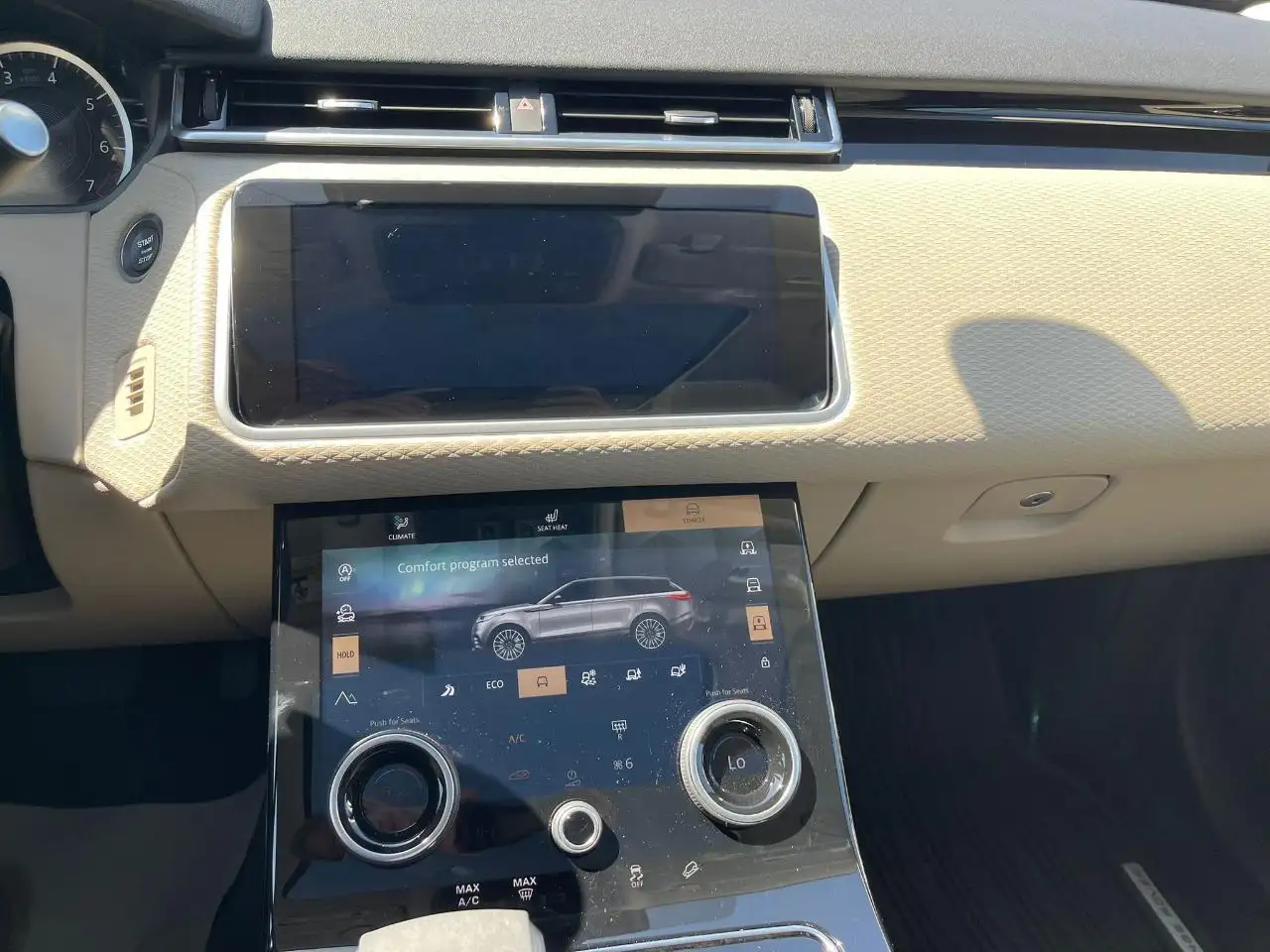 Land Rover Range Rover Velar снимка Land Rover Range Rover Velar