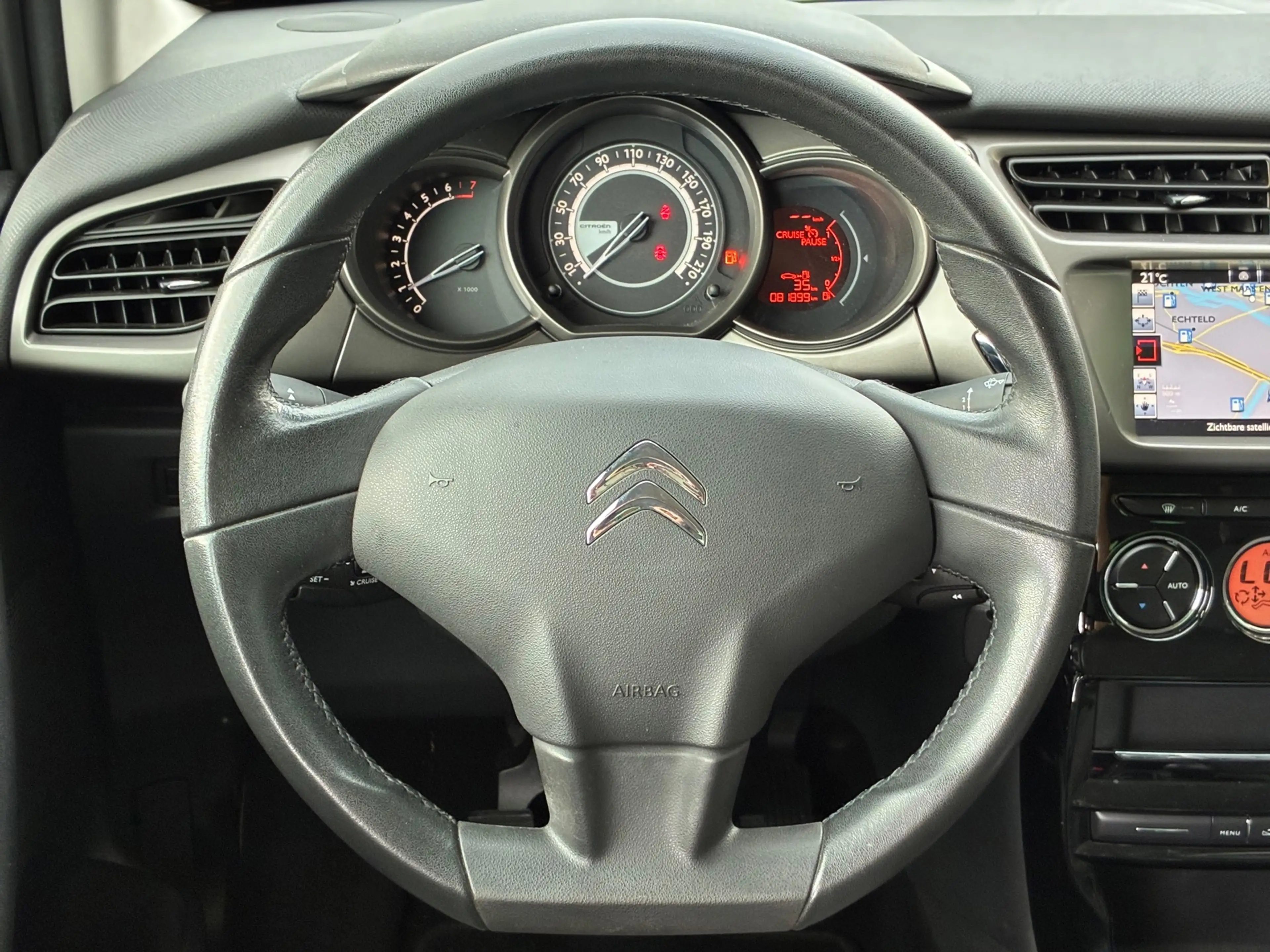 Citroen C3 1.2 PureTech Selection|2e Eigenaar|Navigatie|Cruis — photo 2