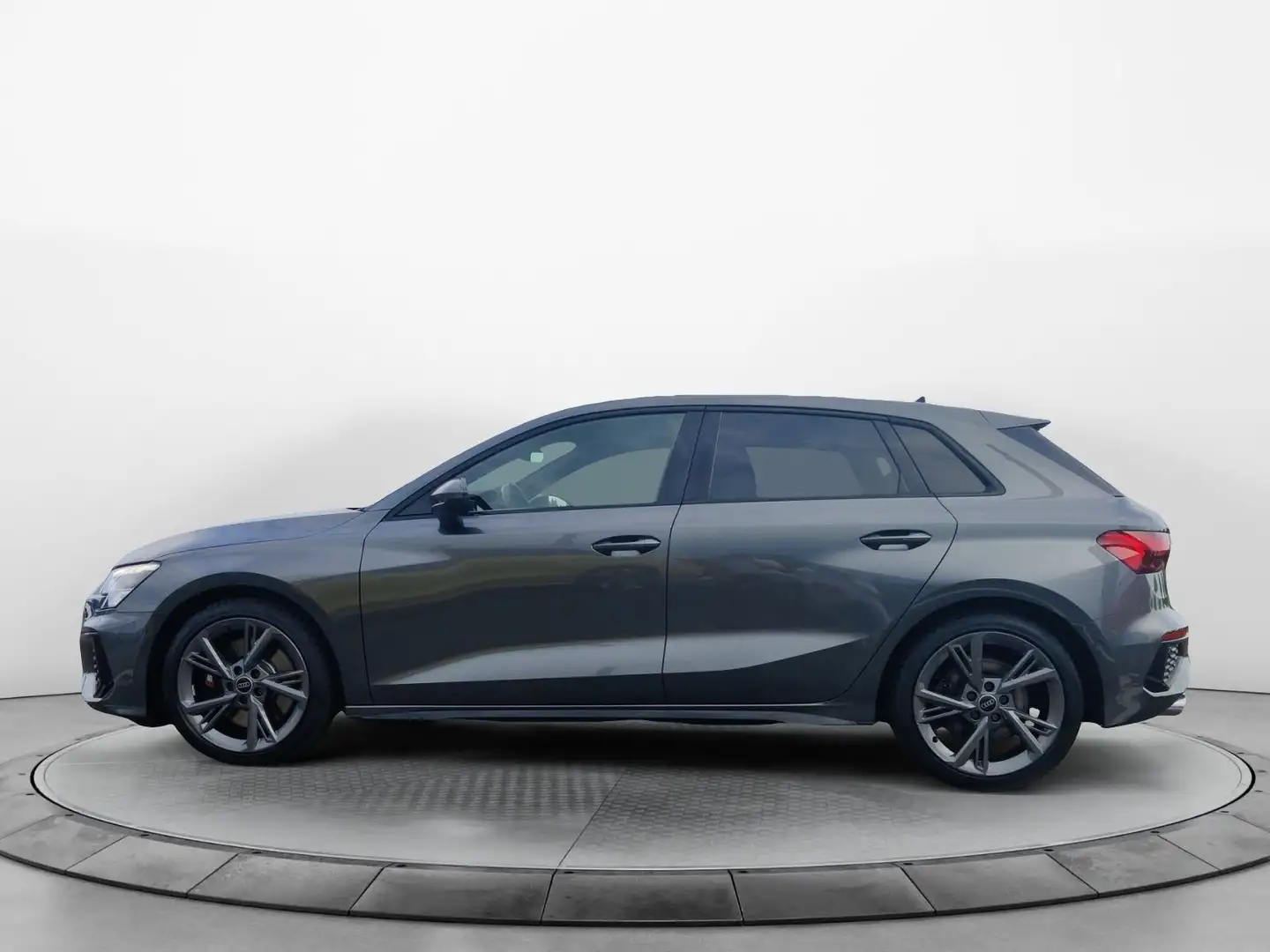 Audi S3 2.0 TFSI q. S-Tronic, LED, Pano, Ca Gris - 2