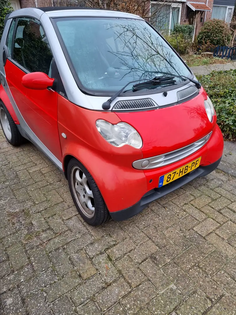 smart forTwo cabrio Rood - 1