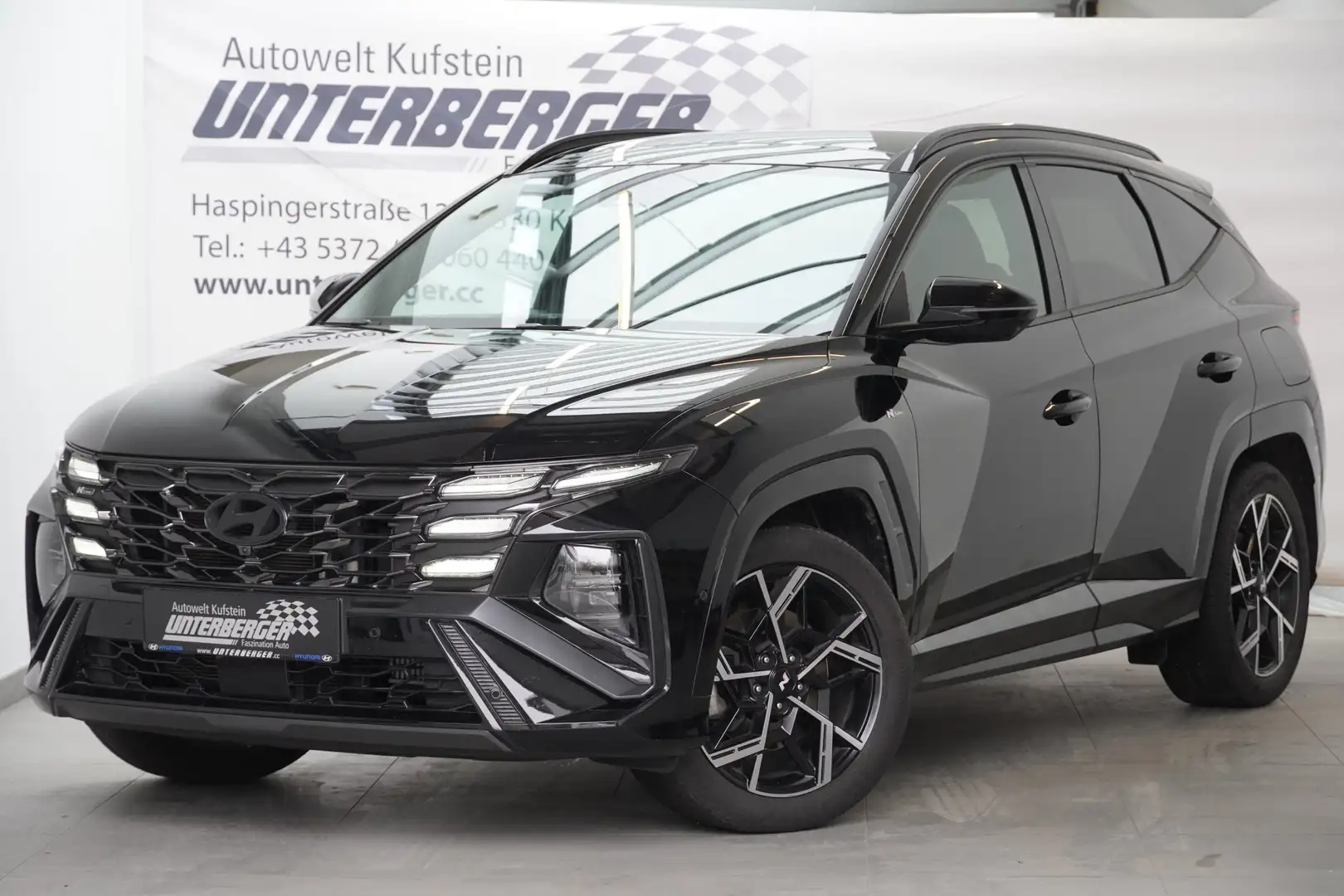 Hyundai TUCSON NX4 N Line 1,6 CRDi 4WD 48V DCT Schwarz - 1