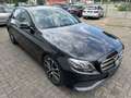 Mercedes-Benz E 220 d 9G Avantgarde Night P.  Navi LED Kamera Noir - thumbnail 2