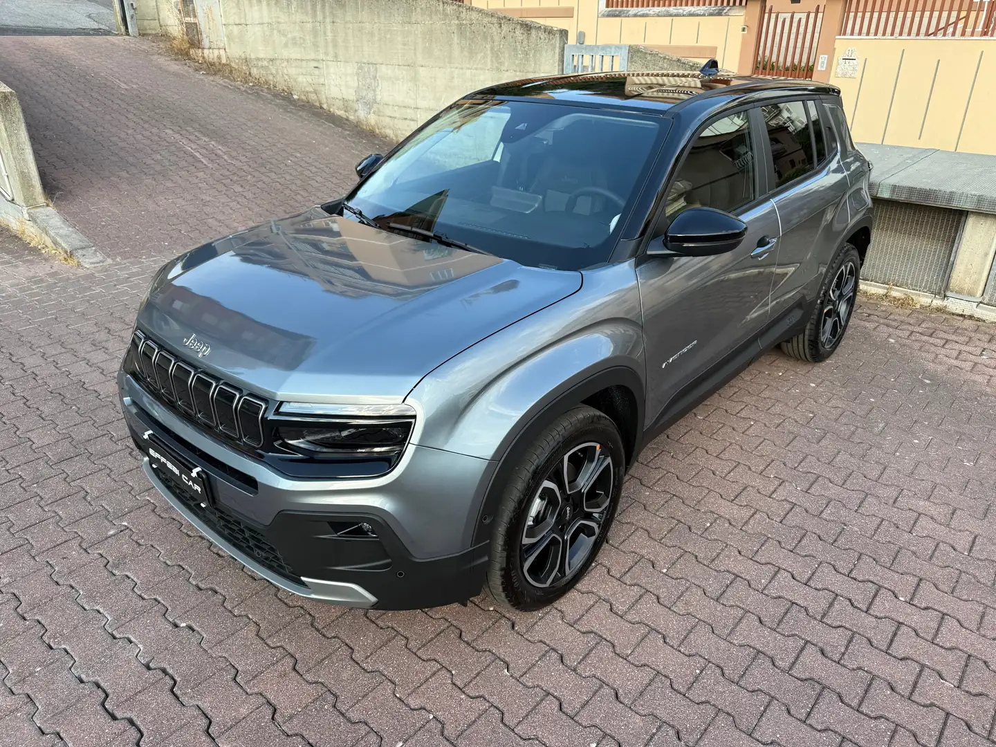 Jeep Avenger 1.2 turbo e-hybrid Summit fwd 100cv edct6 PROMO! Grigio - 1