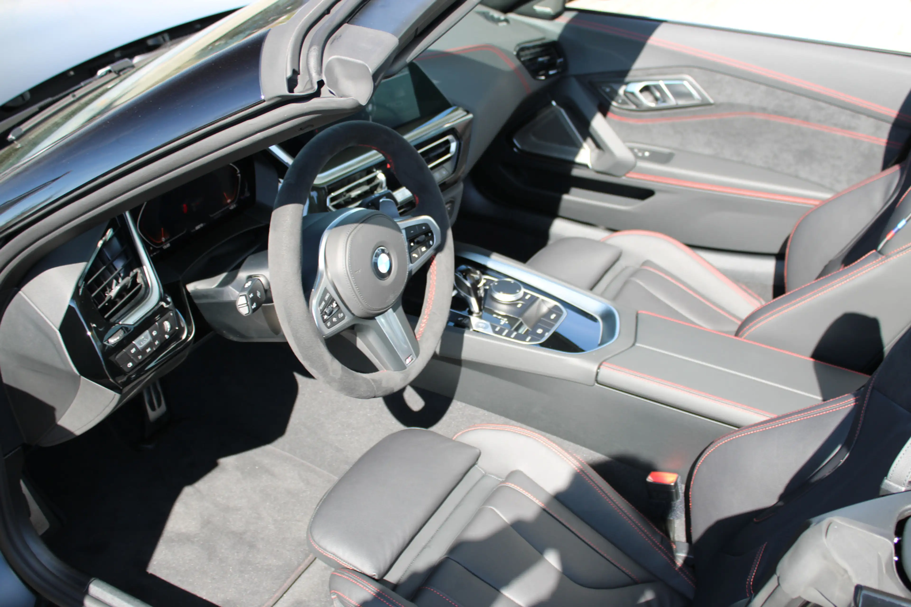 BMW Z4 Roadster sDrive20i Automaat / M Sportstoelen / Ach — photo 15