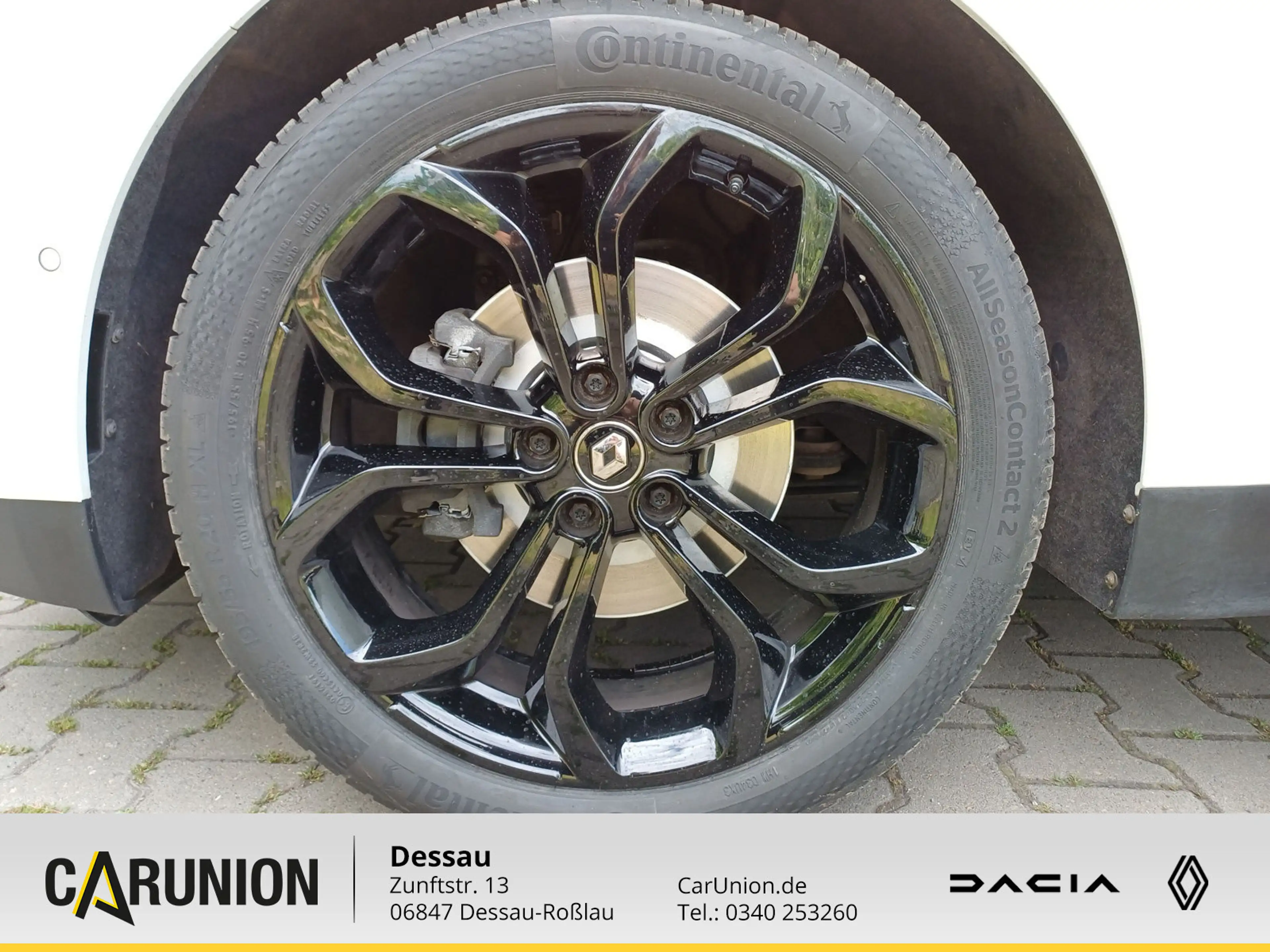 Renault Grand Scenic BLACK Edition TCe 160 EDC GPF — photo 11