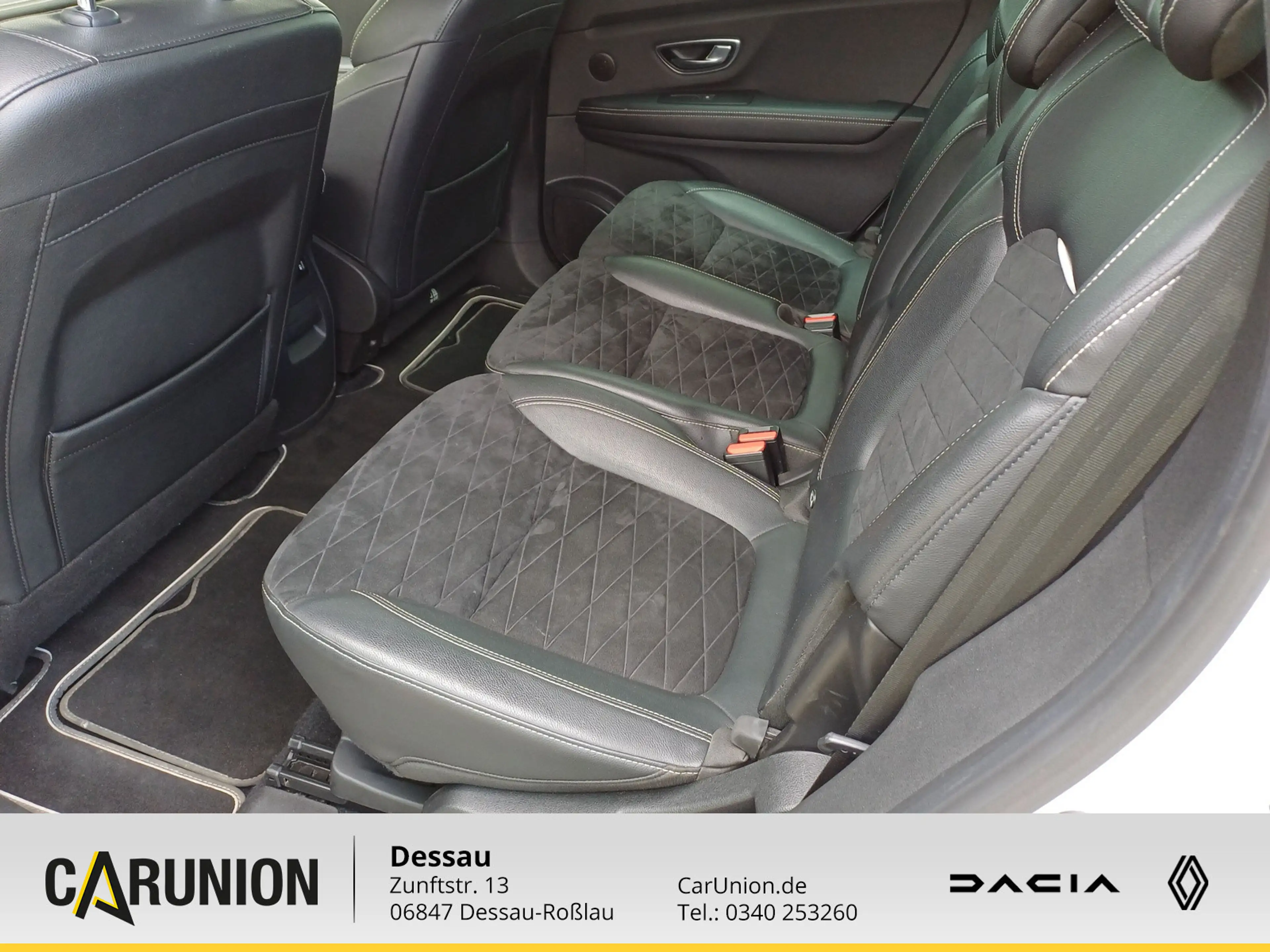 Renault Grand Scenic BLACK Edition TCe 160 EDC GPF — photo 8