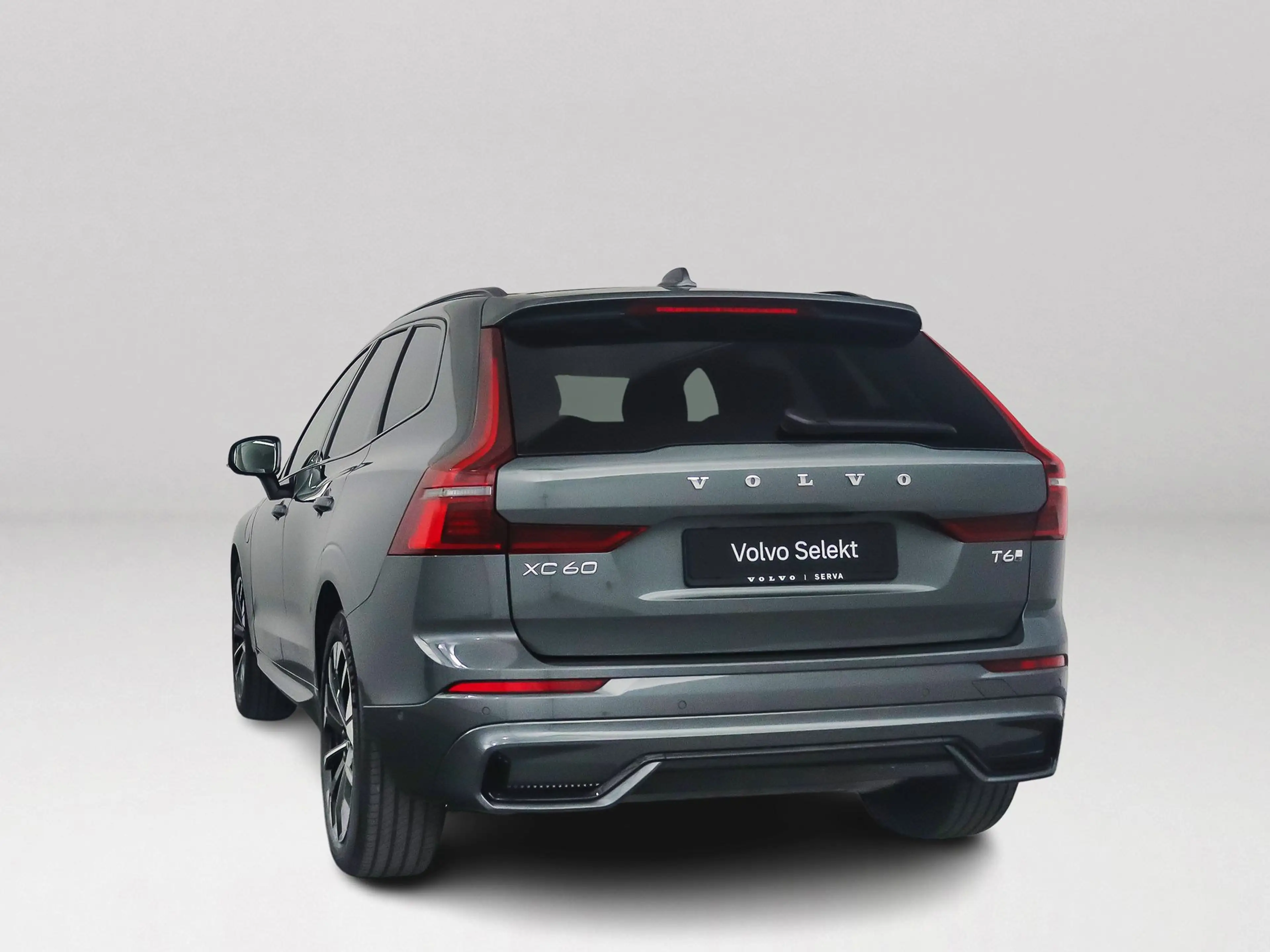 Volvo XC60 T6 Plug-in hybrid AWD Ultra Dark | SOH 100% | Pano — photo 12