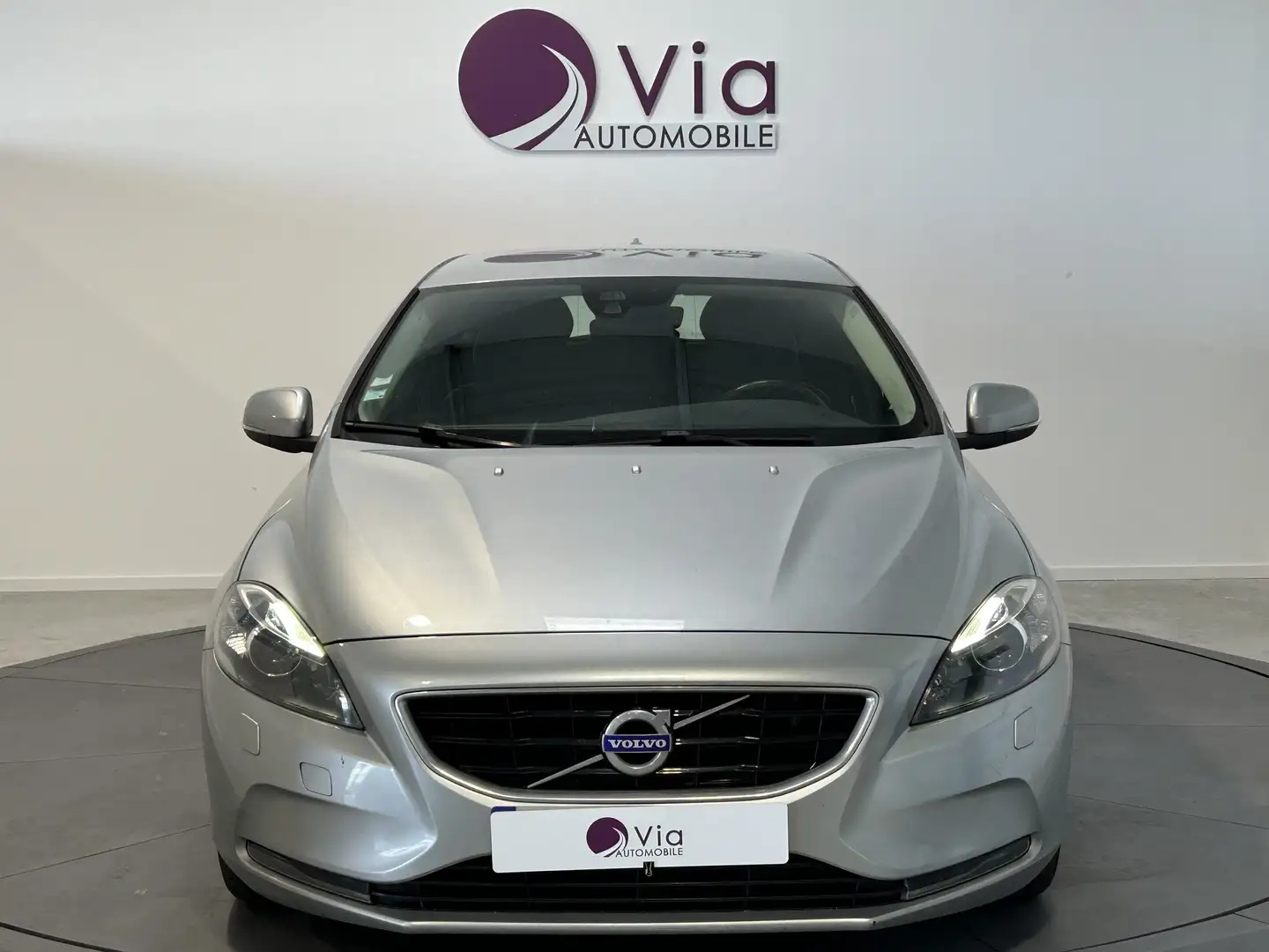 Volvo V40 D4 190 Momentum Geartronic BVA, distribution OK Szary - 2