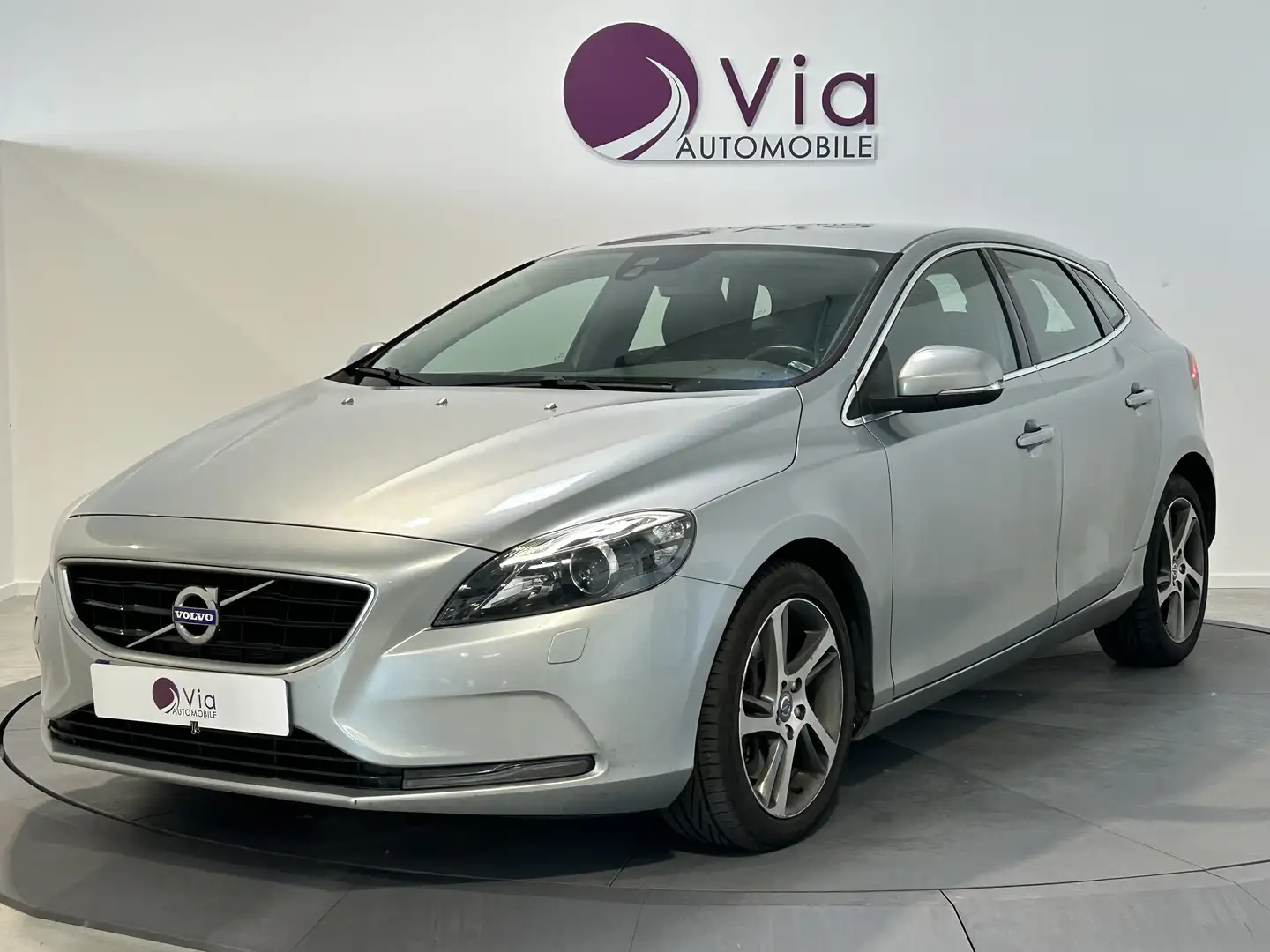 Volvo V40 D4 190 Momentum Geartronic BVA, distribution OK Szary - 1