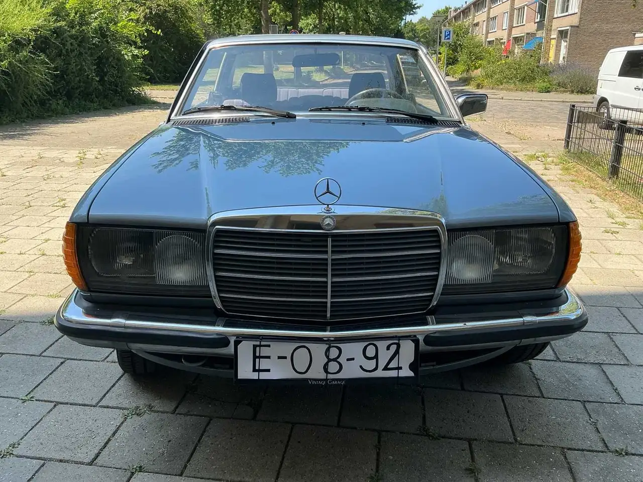 Mercedes-Benz 230ce coupe, foto 5