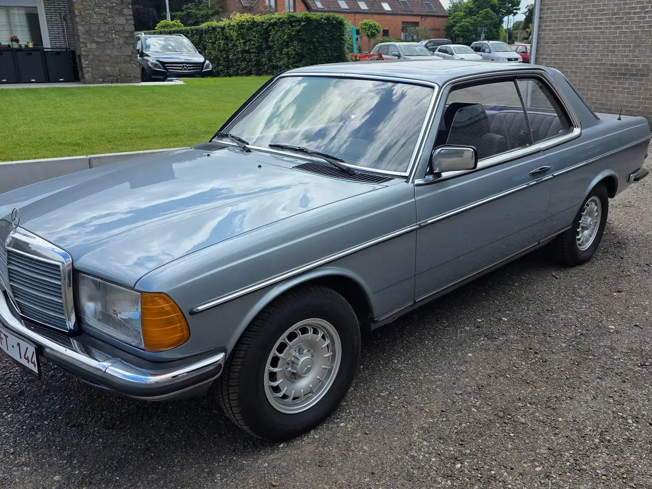 Mercedes-Benz 230ce coupe, foto 1