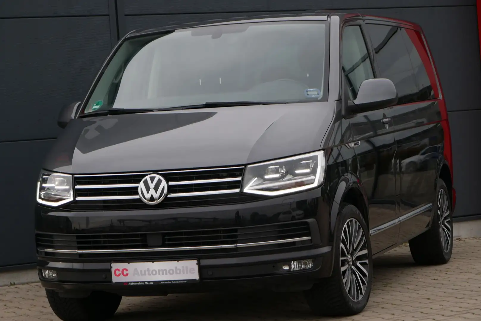 Volkswagen T6 Multivan Generation Six"AT-Motor"Standhzg"DCC Schwarz - 2