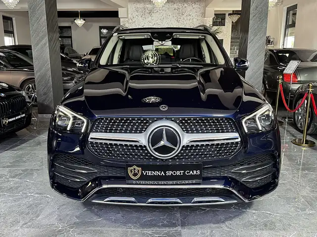 Mercedes-Benz Gle Class view 3