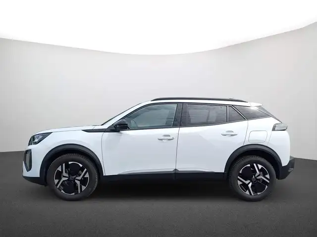 Peugeot 2008 view 4