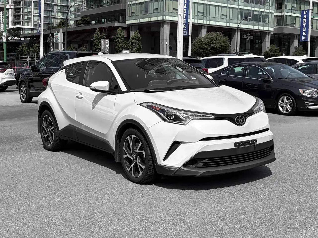 Toyota C-HR снимка Toyota C-HR