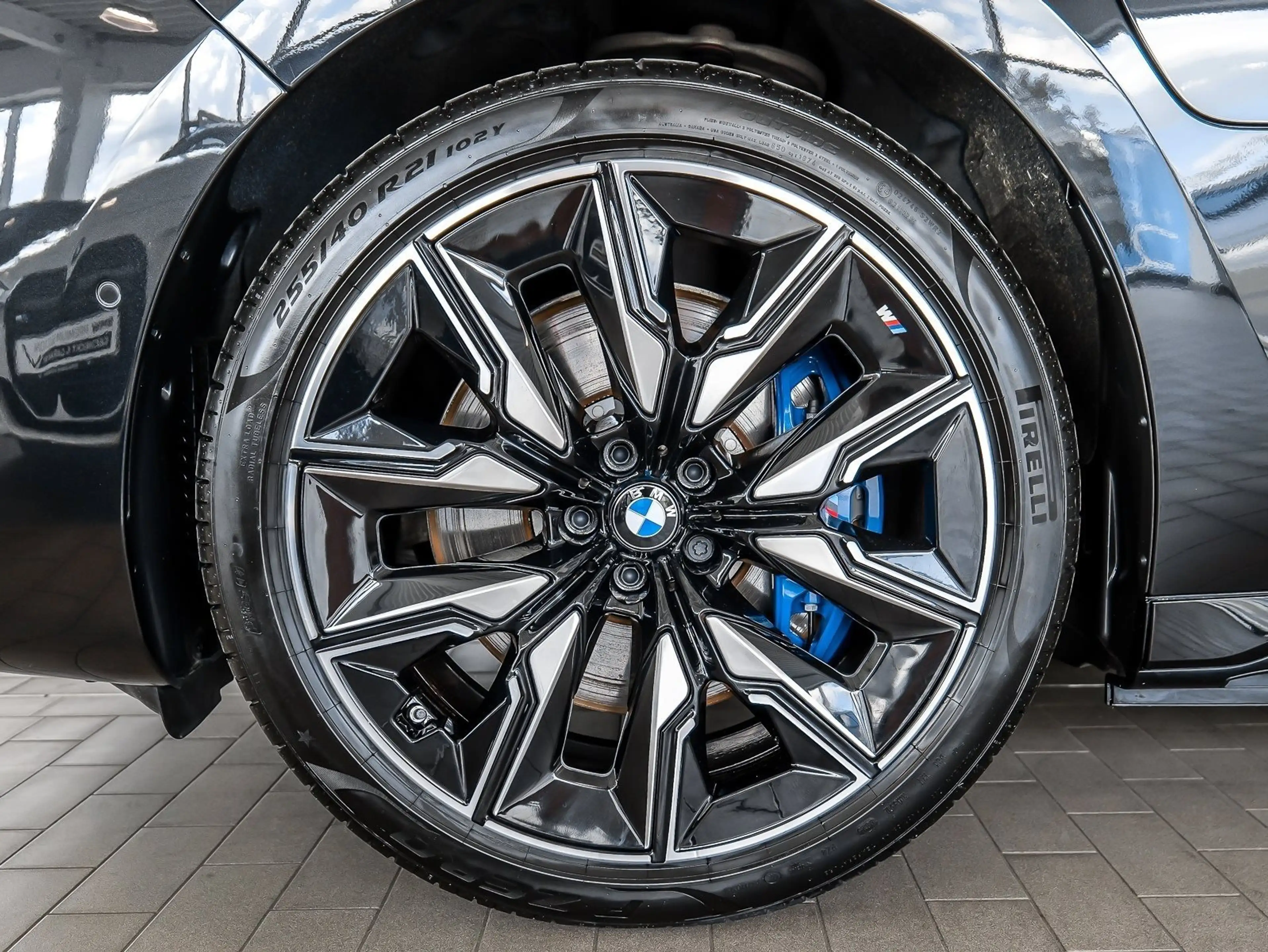BMW 760 M760e xDrive Executive DAProf PAProf Massage — photo 4