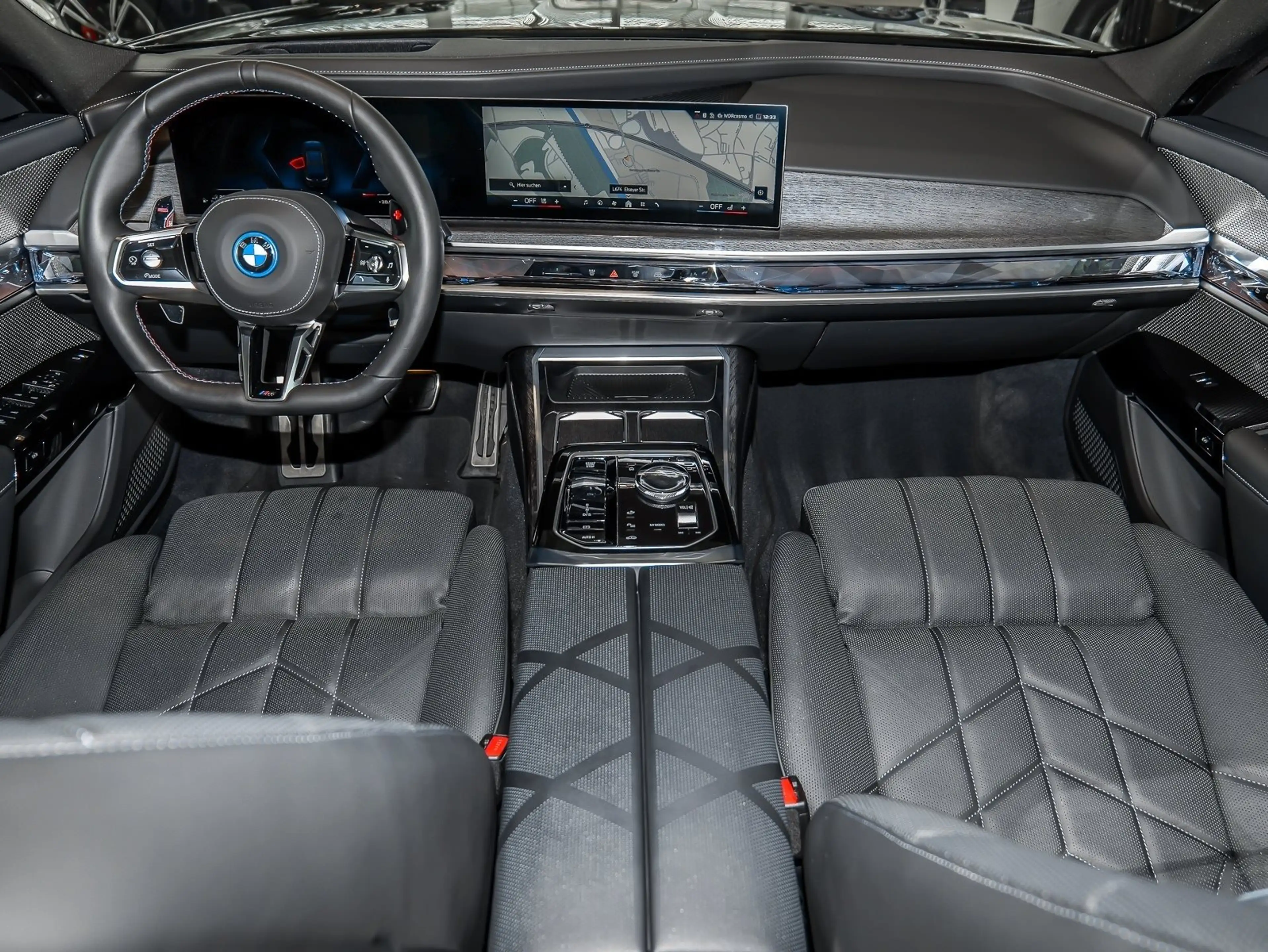 BMW 760 M760e xDrive Executive DAProf PAProf Massage — photo 3