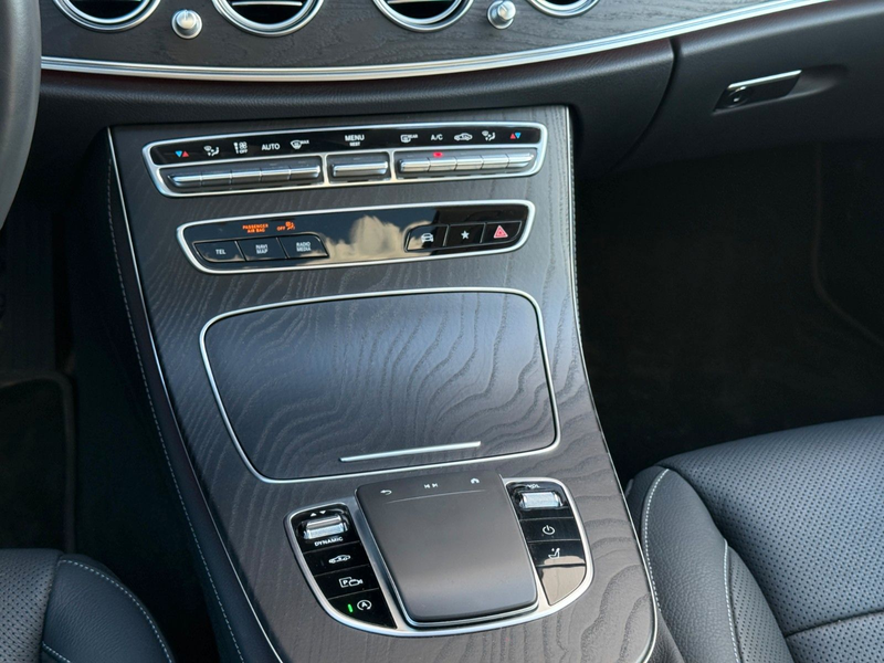 Mercedes-Benz E 450 4Matic T-Modell MULTIBEAM MEMORY AIRMATIC — photo 11