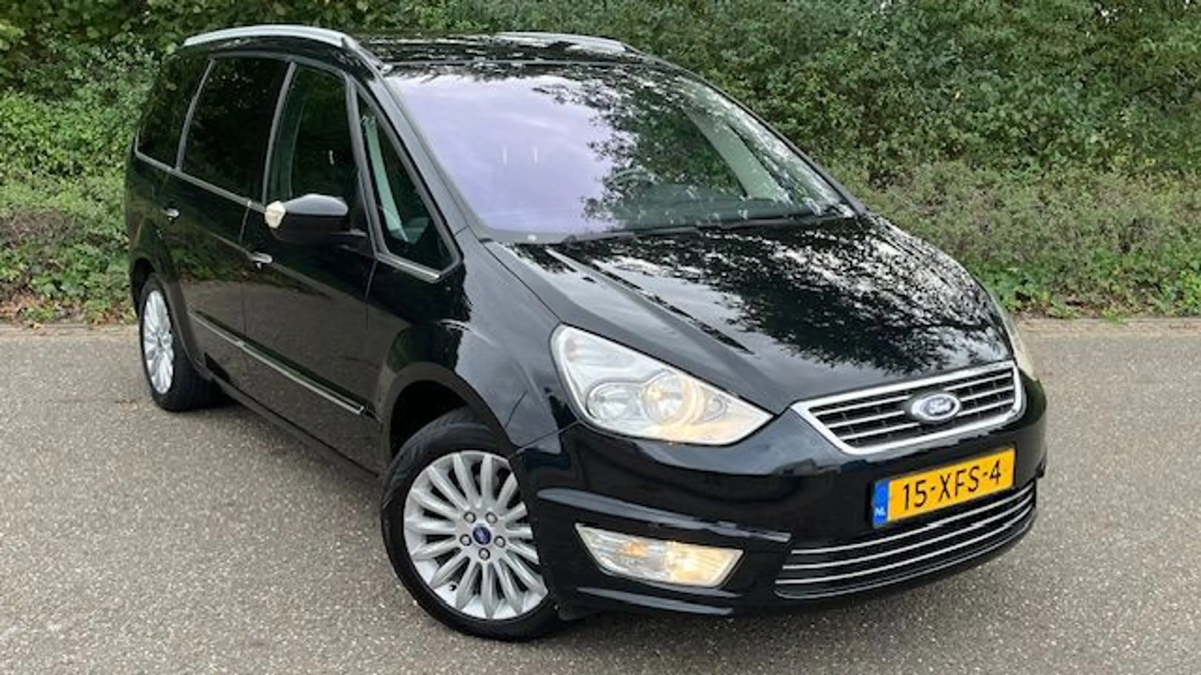 Ford Galaxy 1.6 SCTi Titanium l 7-Persoons — photo 2