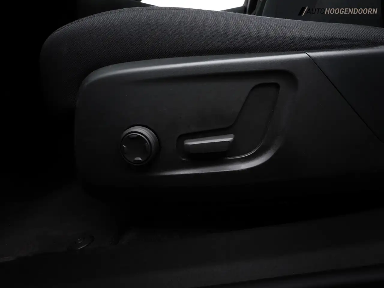Polestar 2 Standard Range Single Motor 63kWh (APPLE CARPLAY,K, миниатюра 14