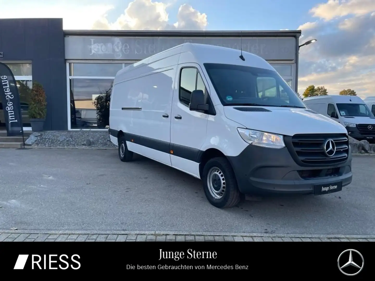 Mercedes-Benz Sprinter 317 CDI KA/MAXI/L3H2/4325/MBUX/NAVI/KLIMA/TEMPOMAT Blanc - 1