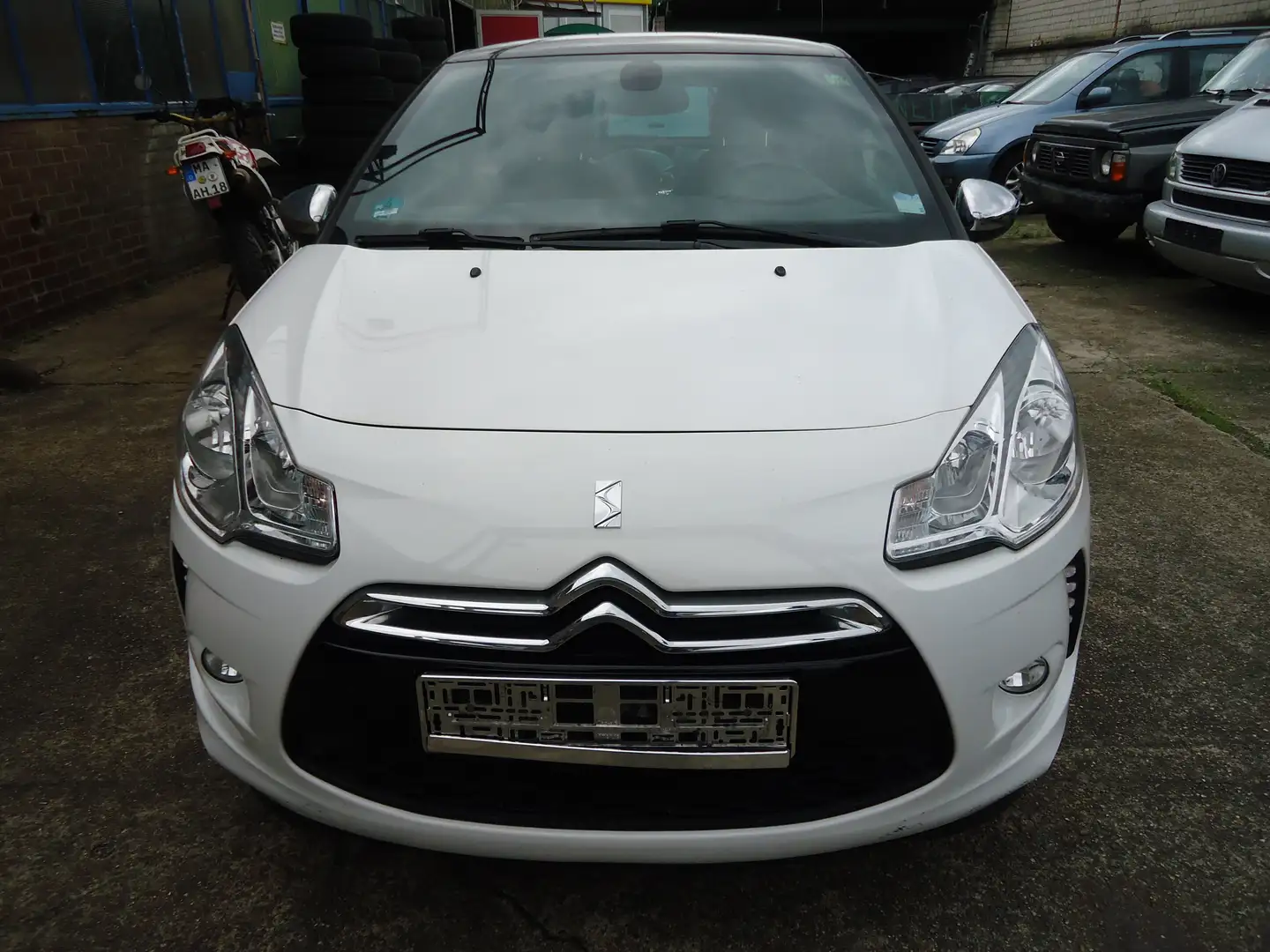 Citroen DS3 SoChic Weiß - 2