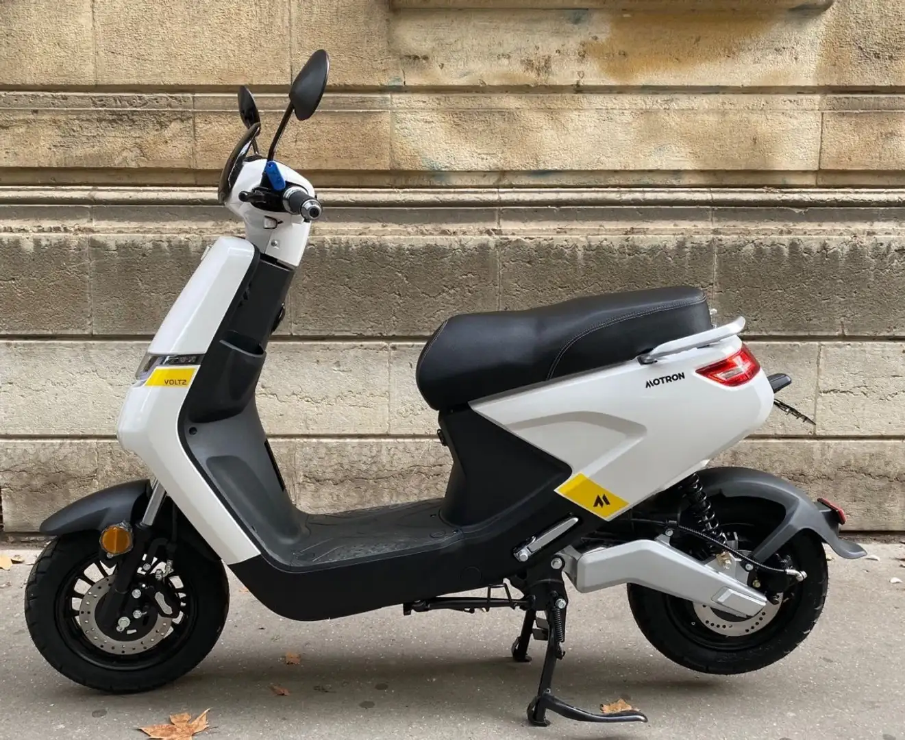 Motron Voltz Blanc - 1